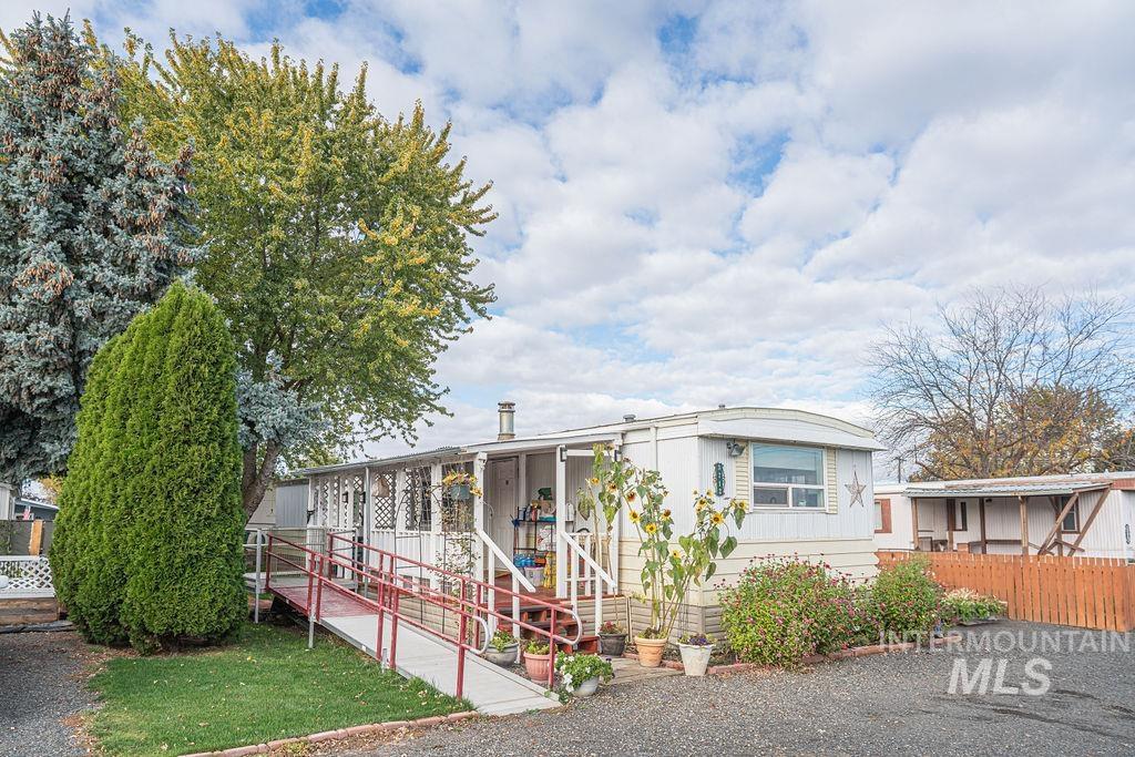 3712 21st Street Property Photo 1
