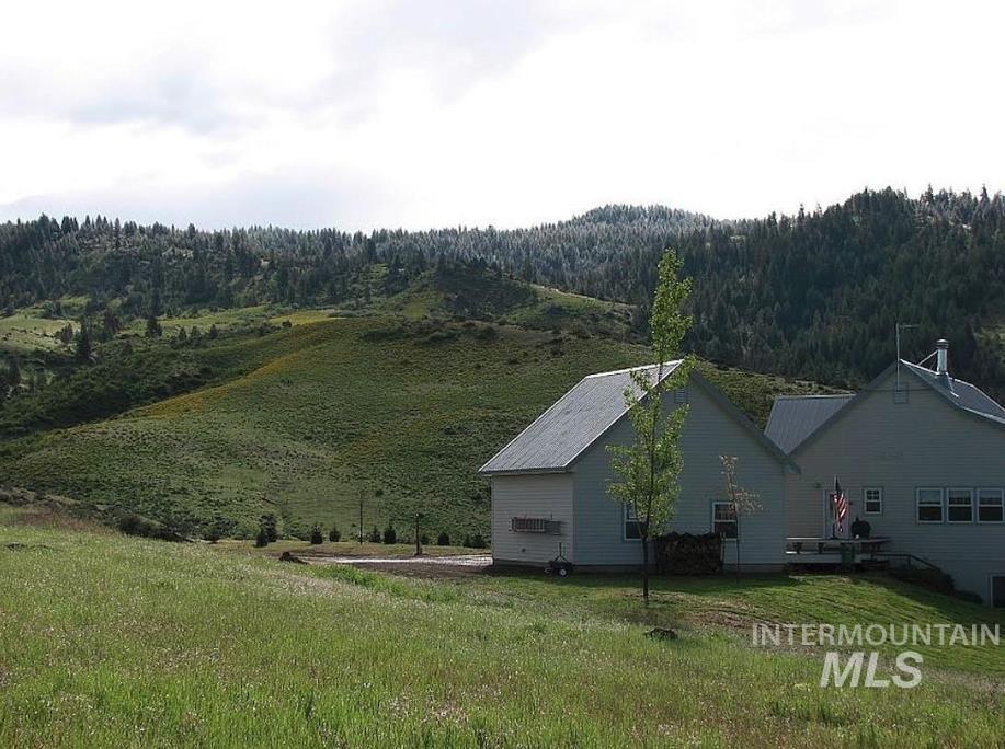 23700 Timber Flat Rd Property Photo 3