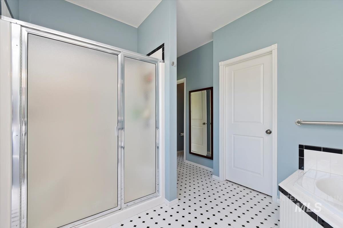 23700 Timber Flat Rd Property Photo 17