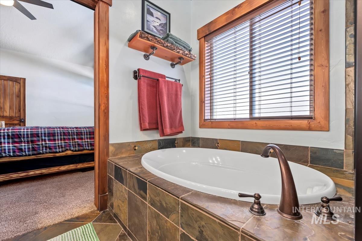 12920 Siscra Rd Property Photo 27