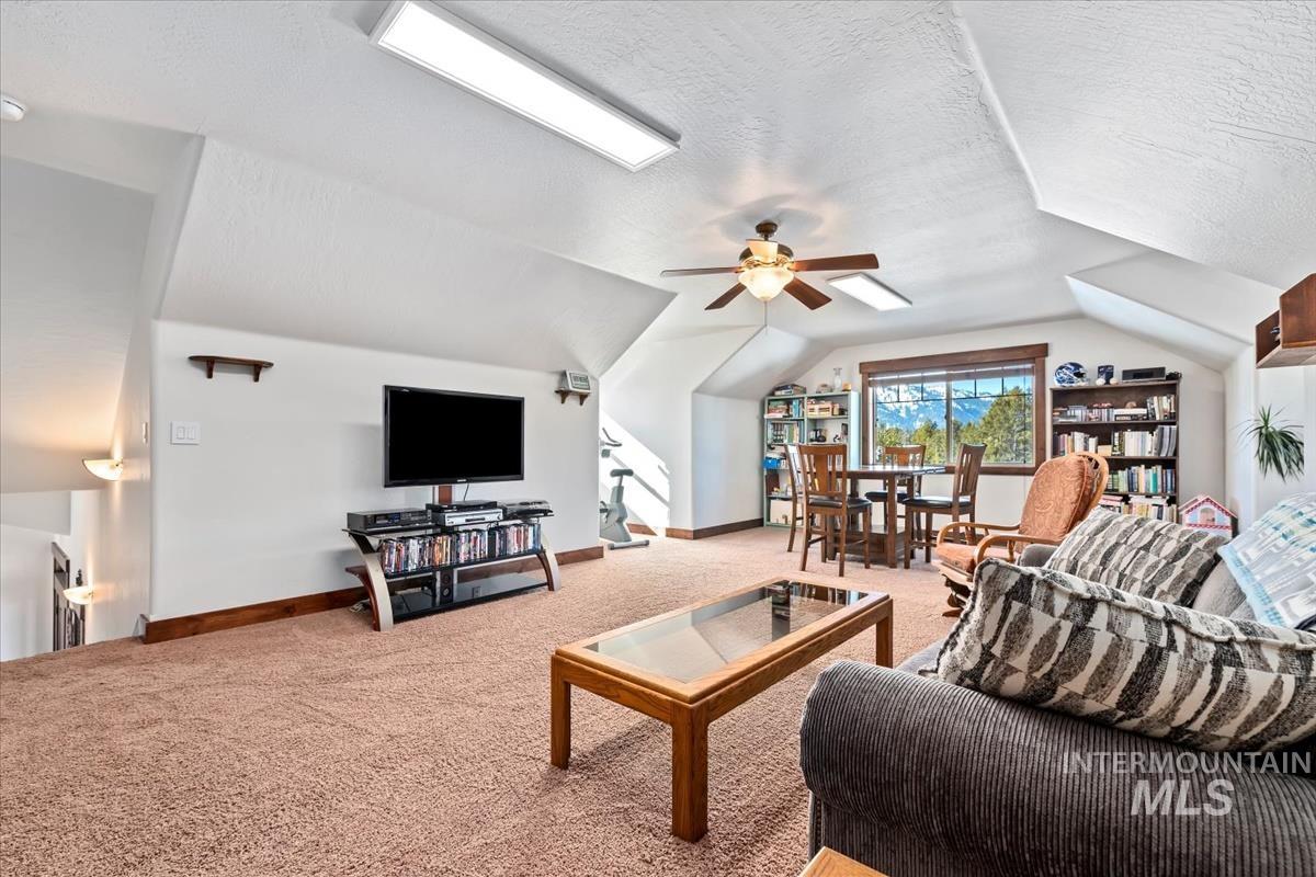 12920 Siscra Rd Property Photo 28