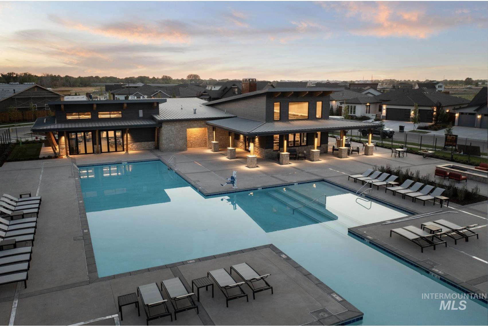 790 S Waning Ln Property Photo 11