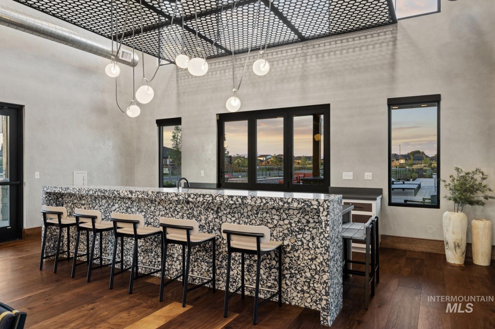 790 S Waning Ln Property Photo 18