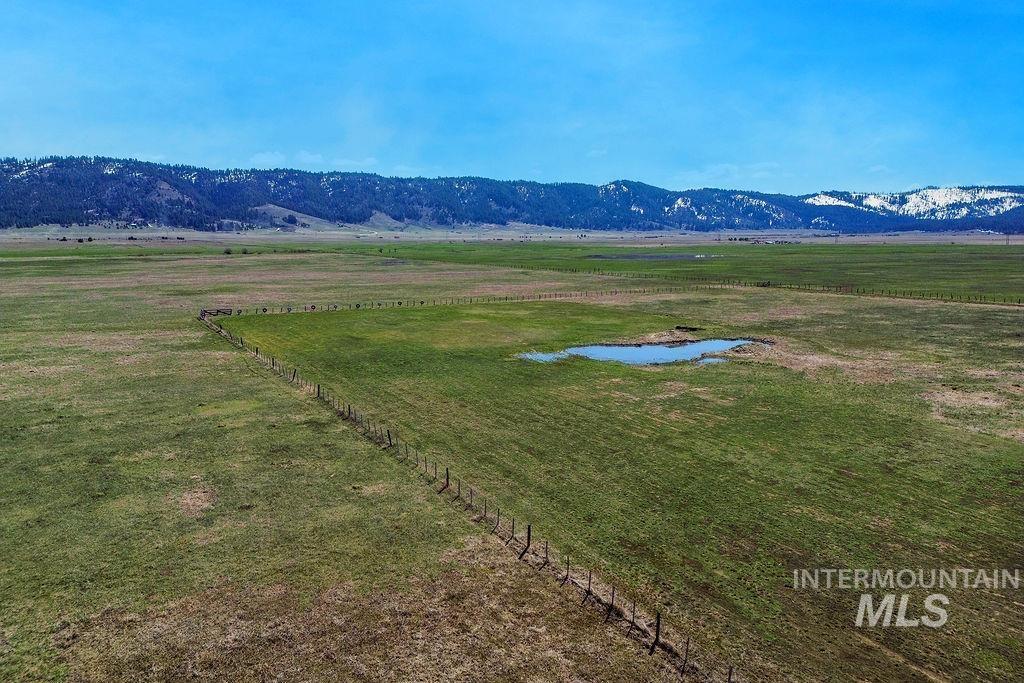10130 Round Valley Rd. Property Photo 8