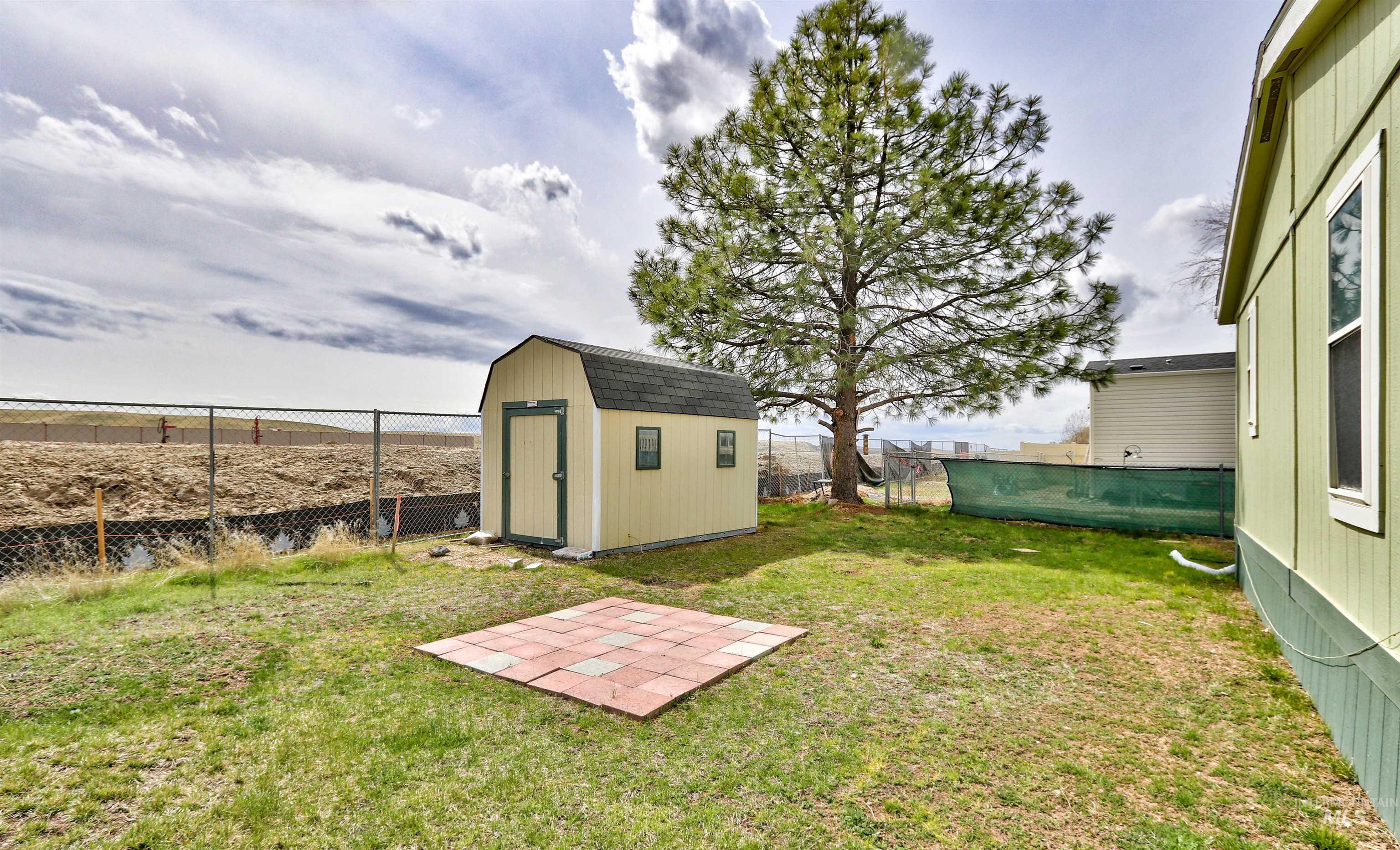 2119 E Blue Sage Property Photo 23