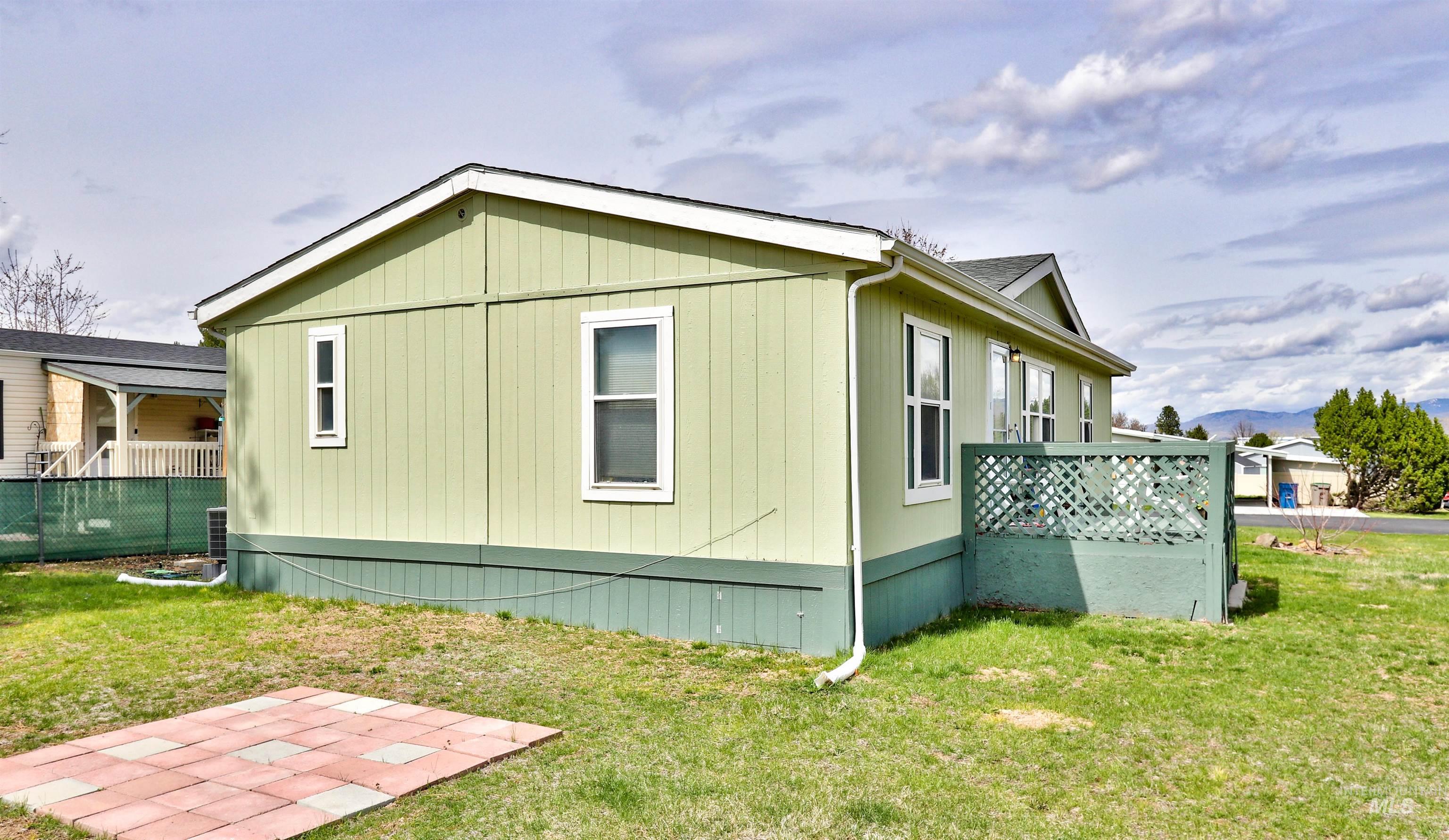 2119 E Blue Sage Property Photo 26
