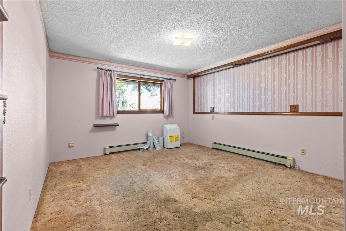 1121 Powers Ave Property Photo 12