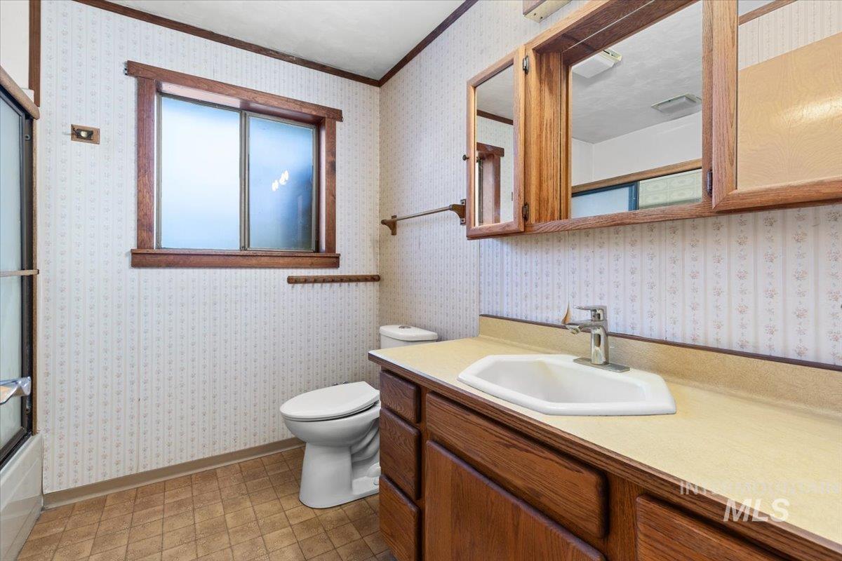 1121 Powers Ave Property Photo 15