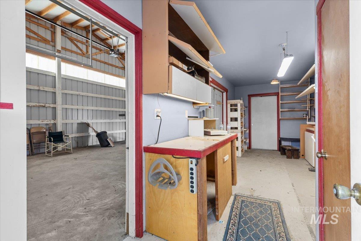 1121 Powers Ave Property Photo 41