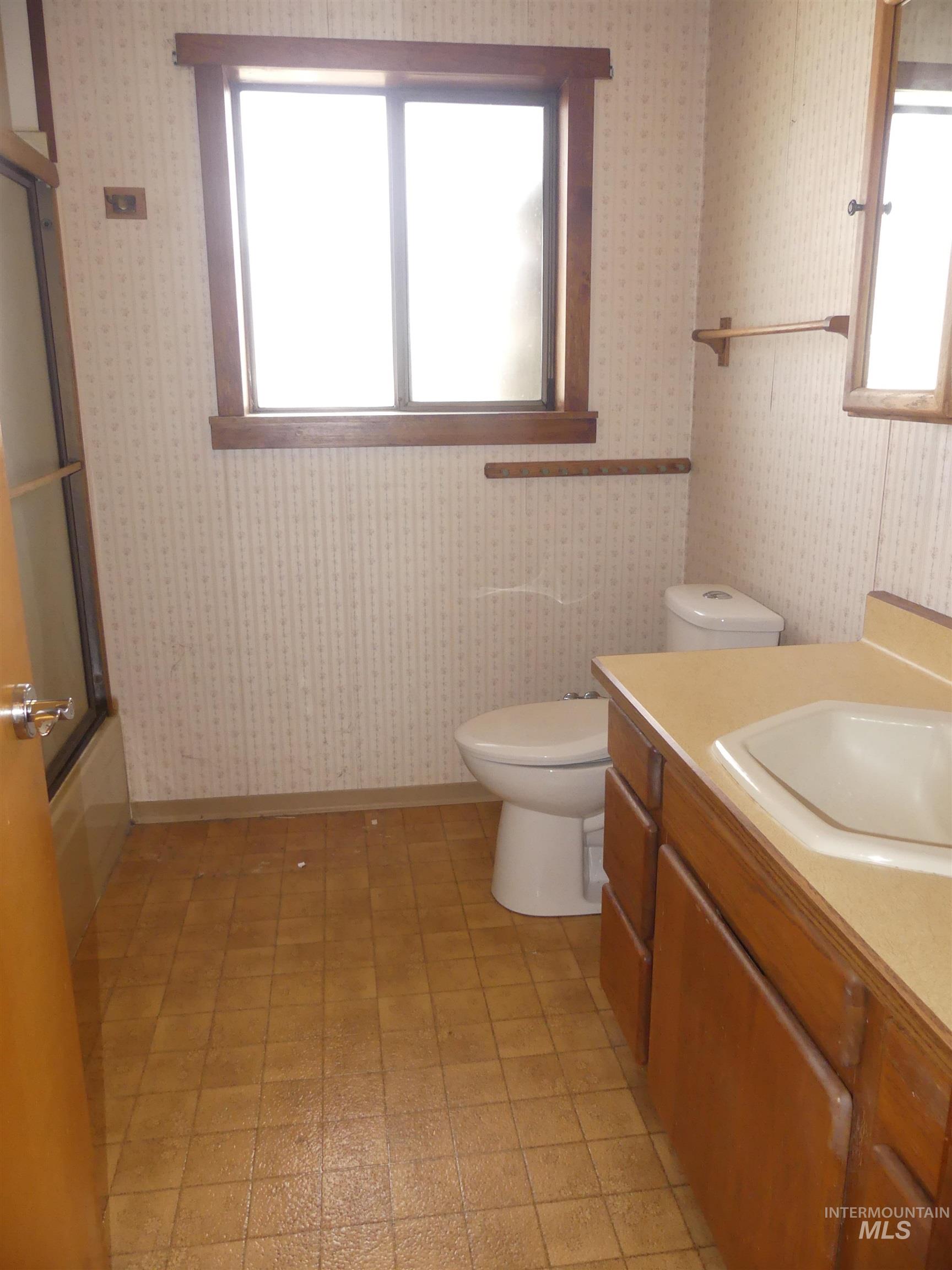 1121 Powers Ave Property Photo 43