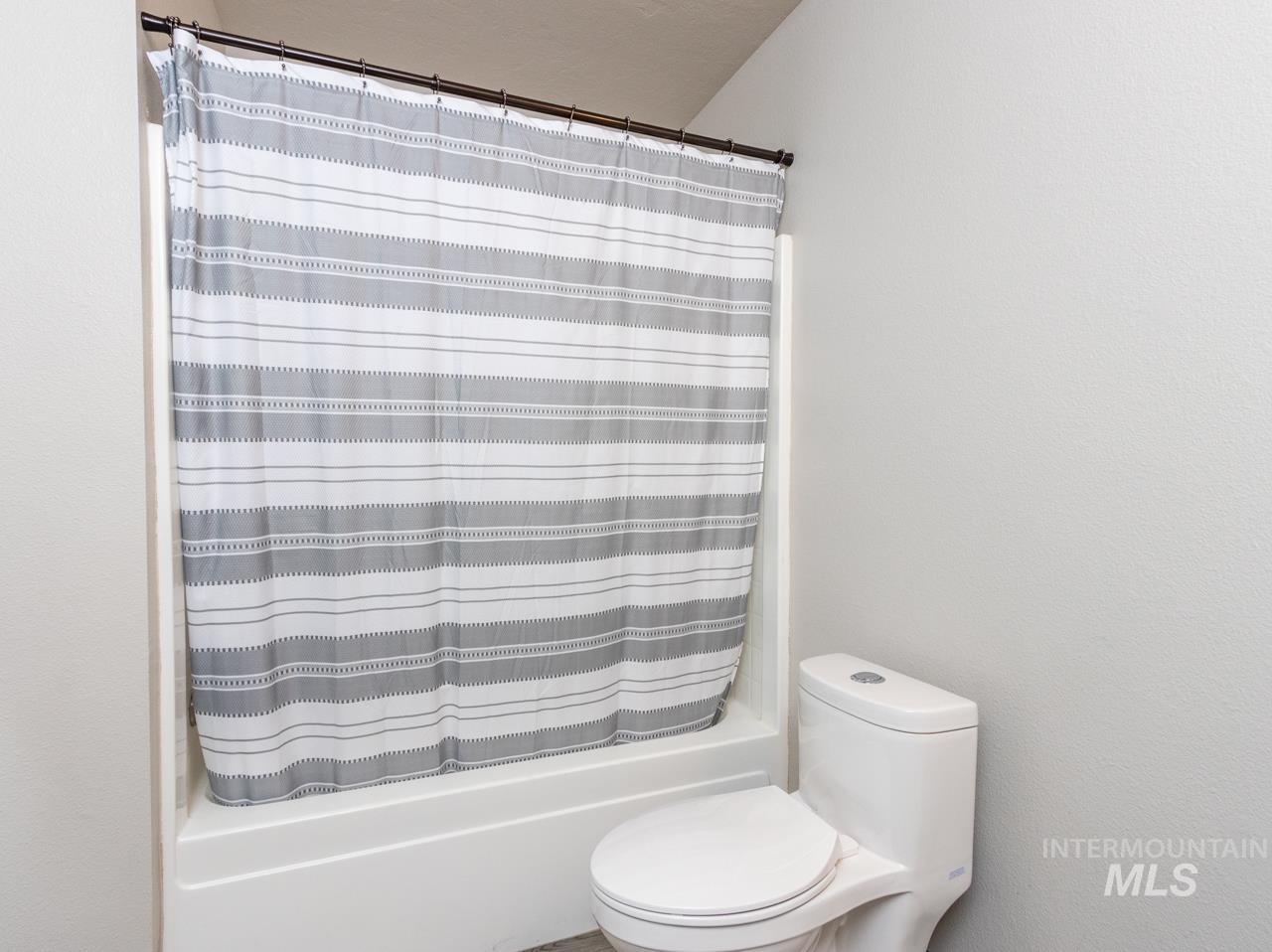 8858 W Candleston Ln. Property Photo 9