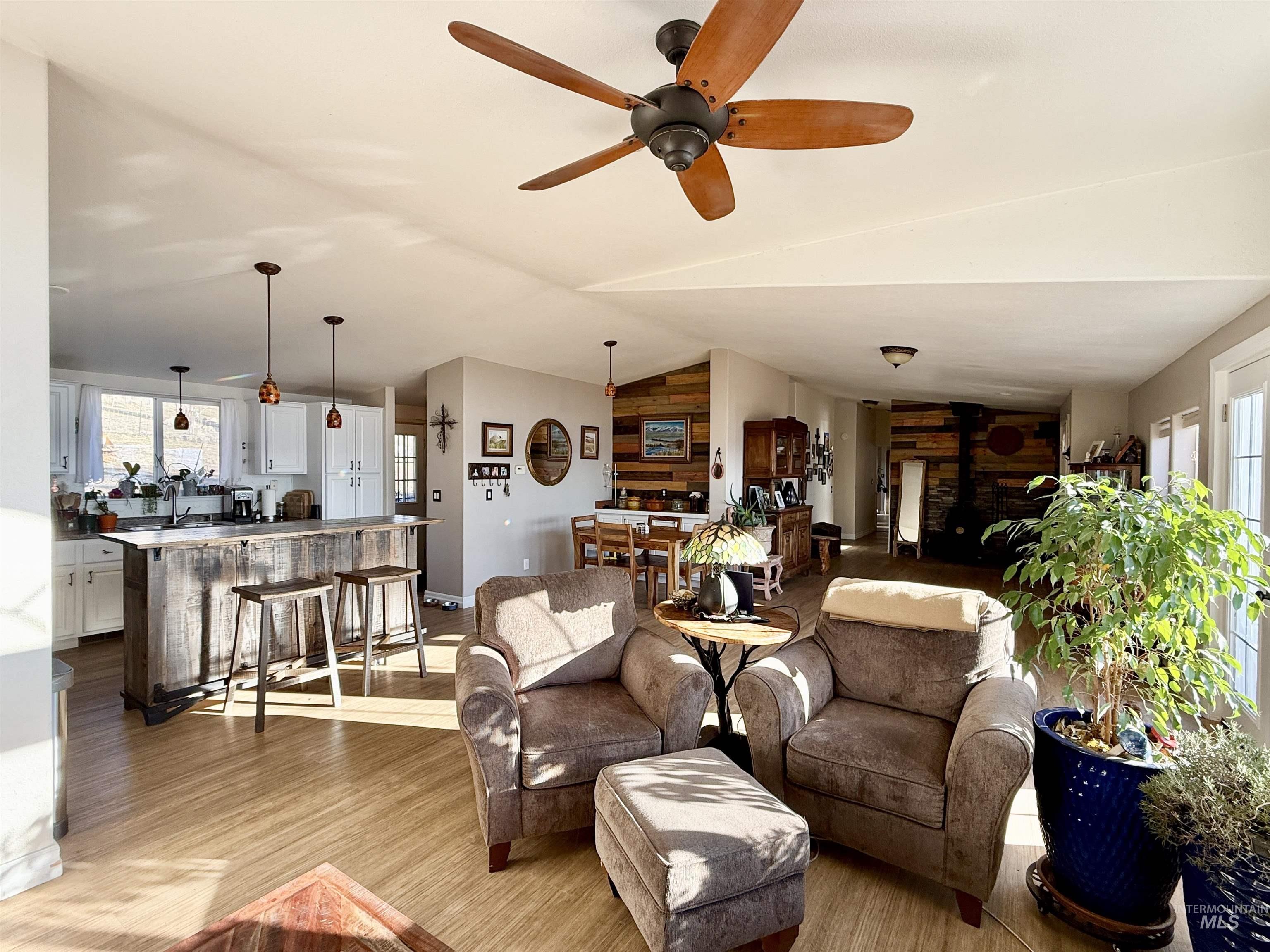 497 Pheasant Drive Property Photo 10