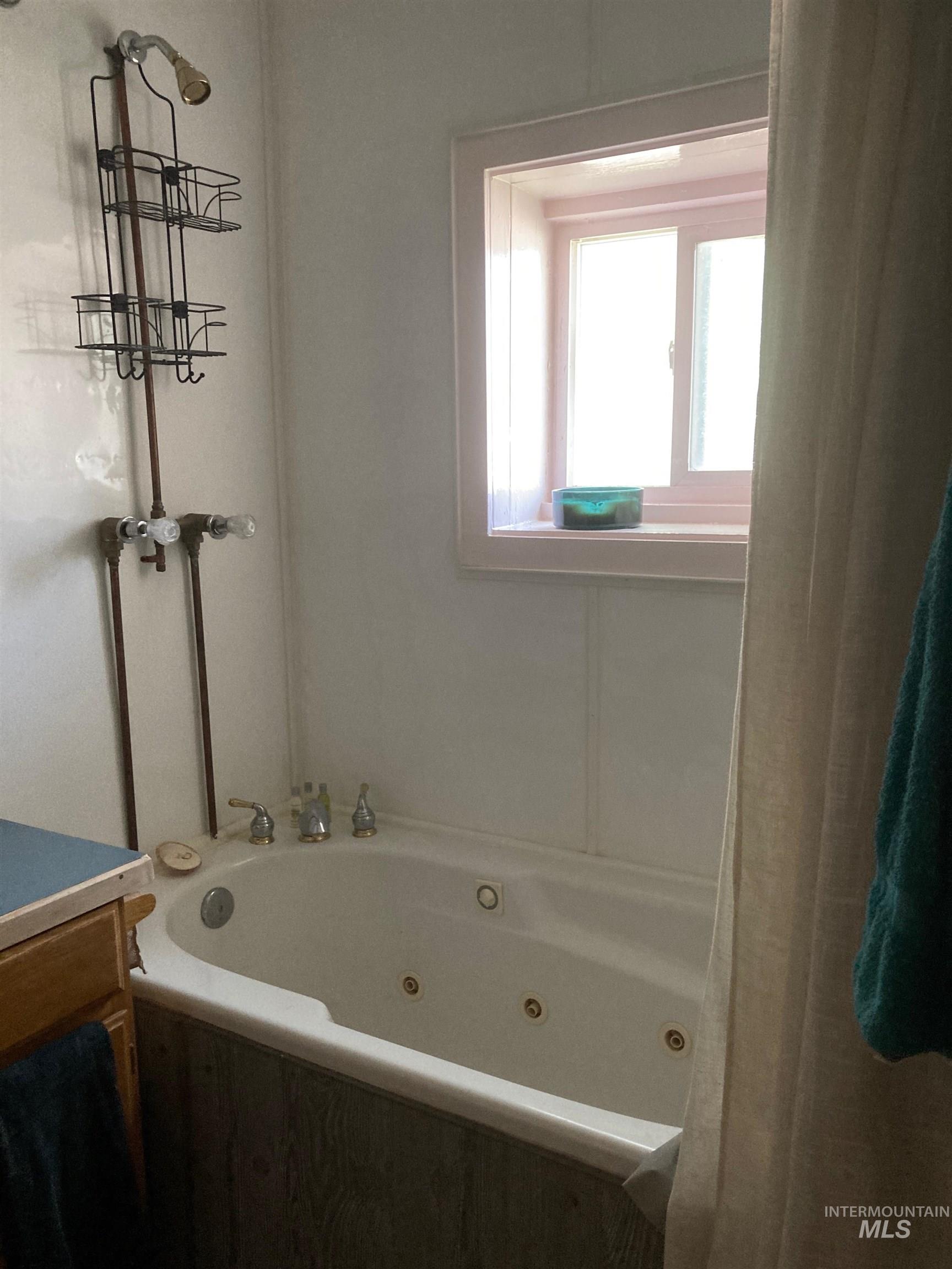 309 E E C St Property Photo 23