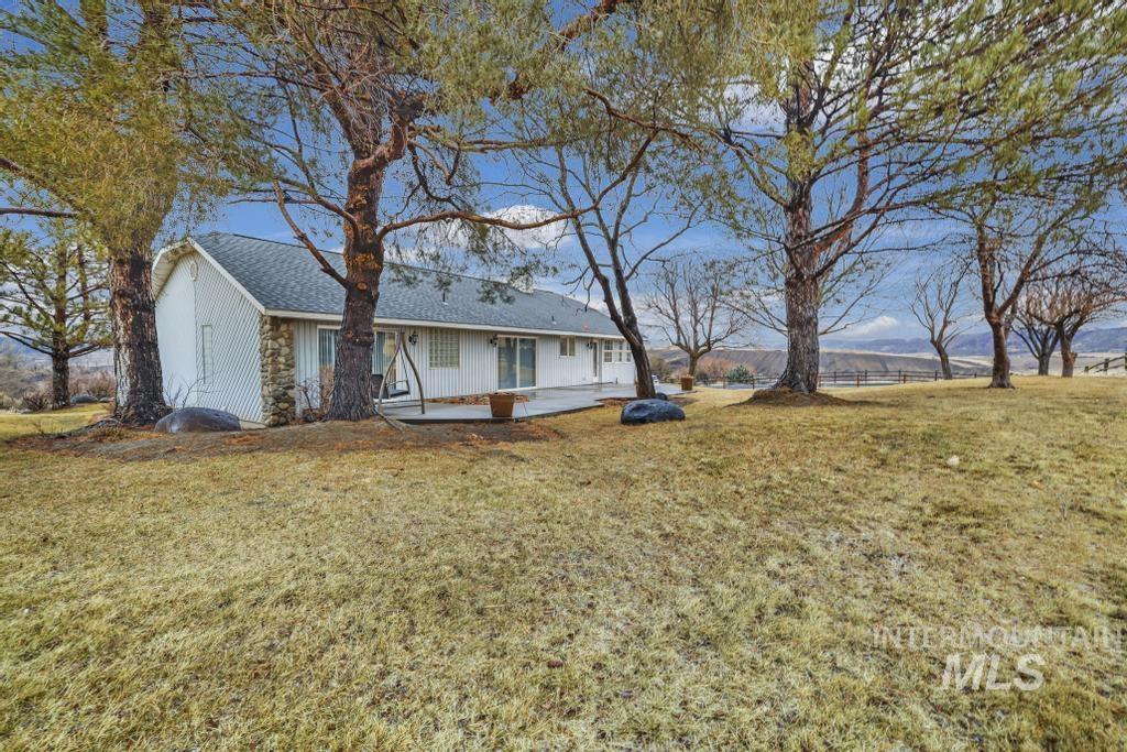 4519 Meadow Cir Property Photo 6
