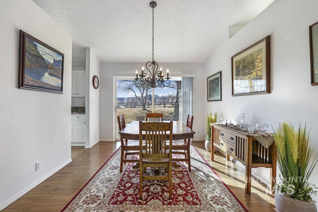 4519 Meadow Cir Property Photo 12