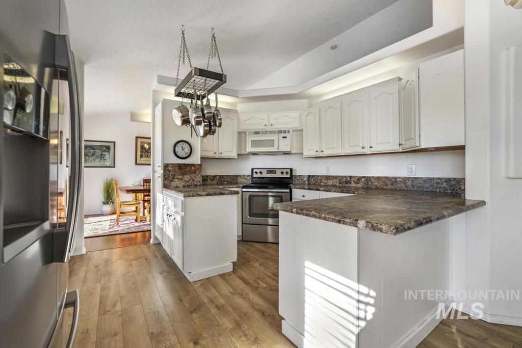 4519 Meadow Cir Property Photo 20