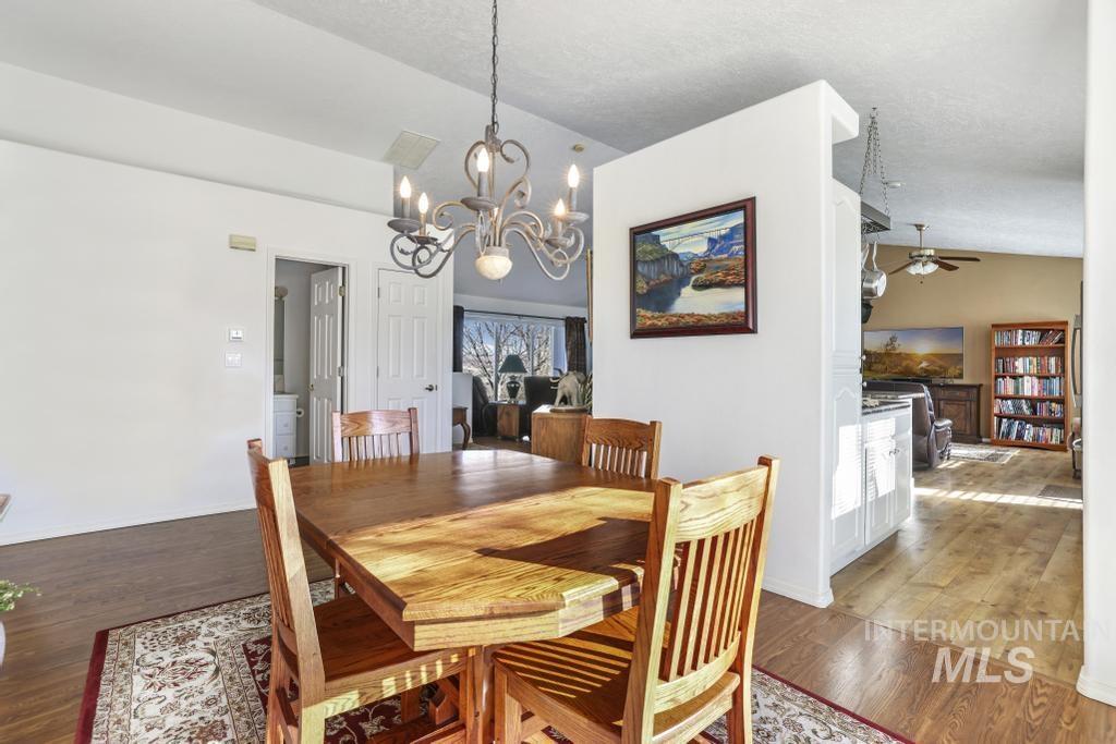 4519 Meadow Cir Property Photo 25
