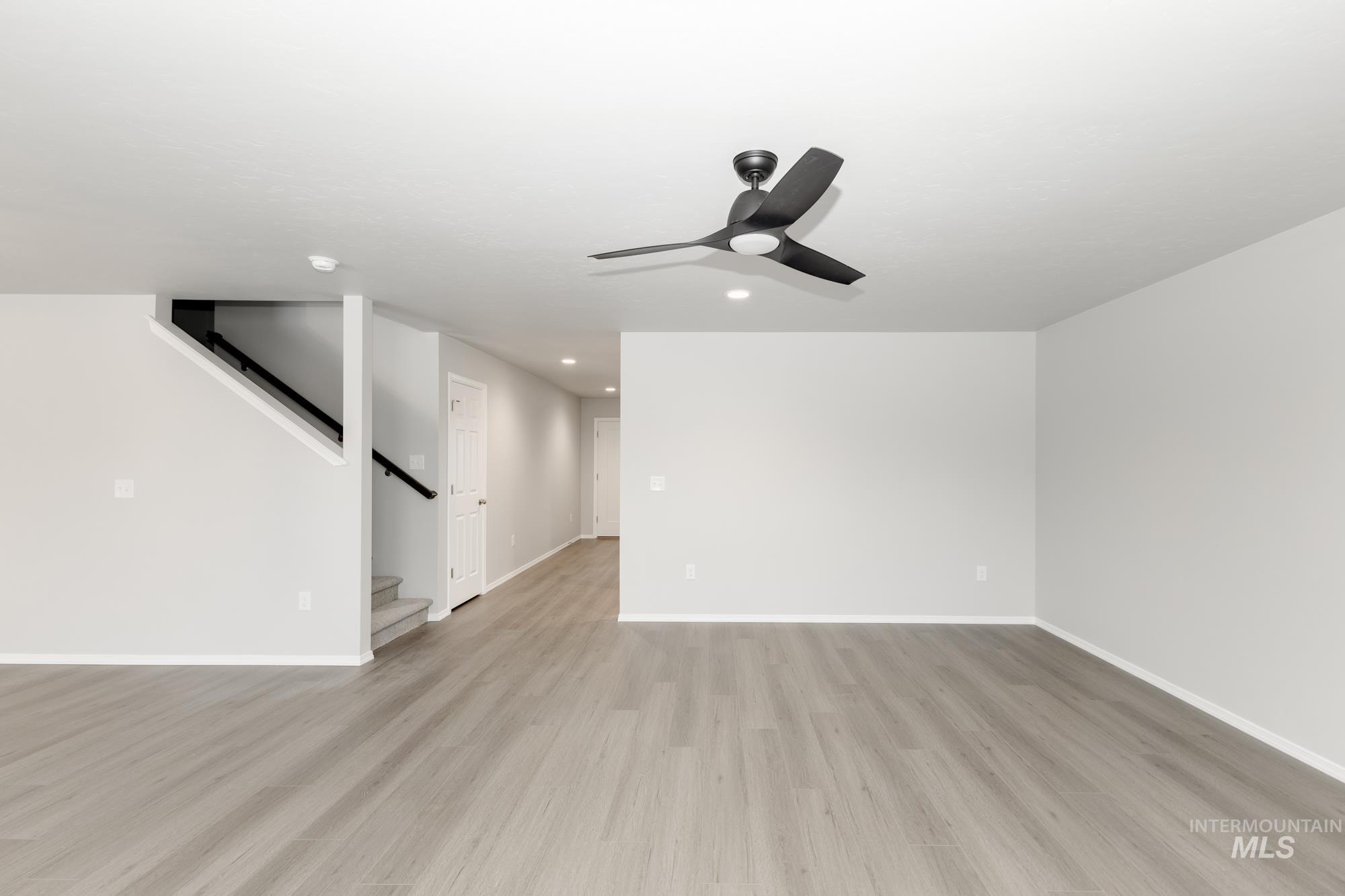 672 S Blackfoot Ave Property Photo 10