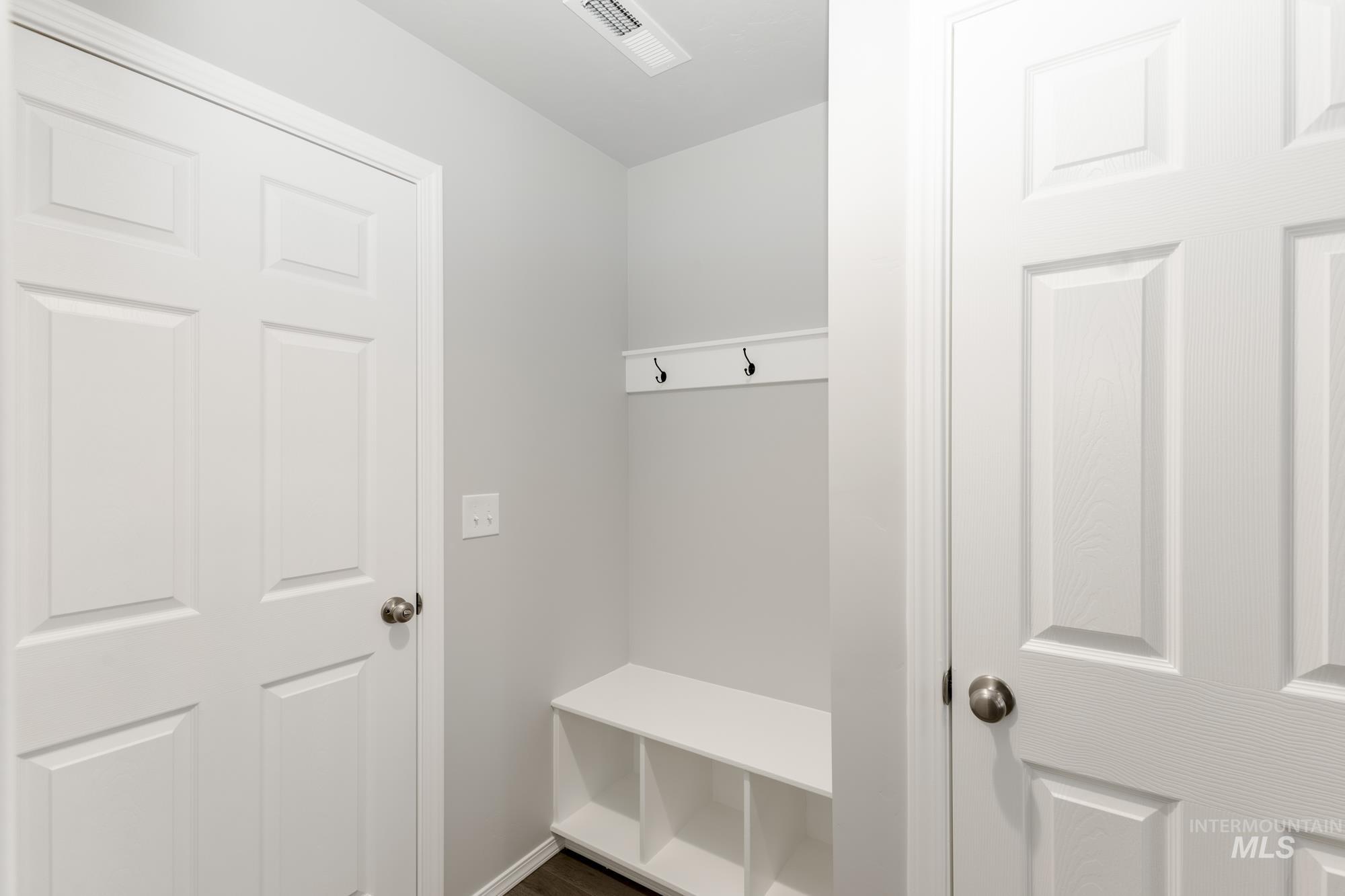 672 S Blackfoot Ave Property Photo 13