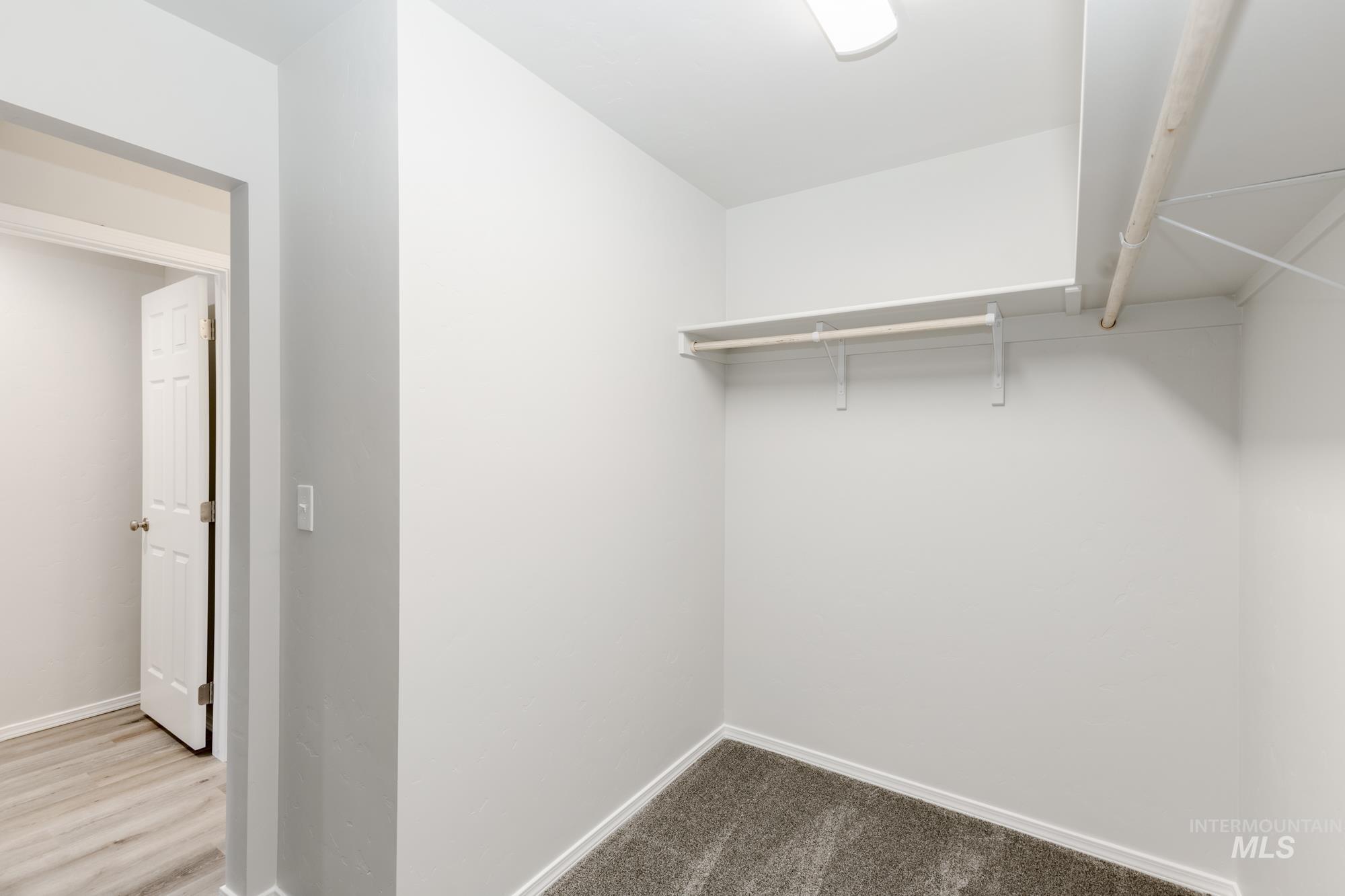 862 W Jasper St Property Photo 23