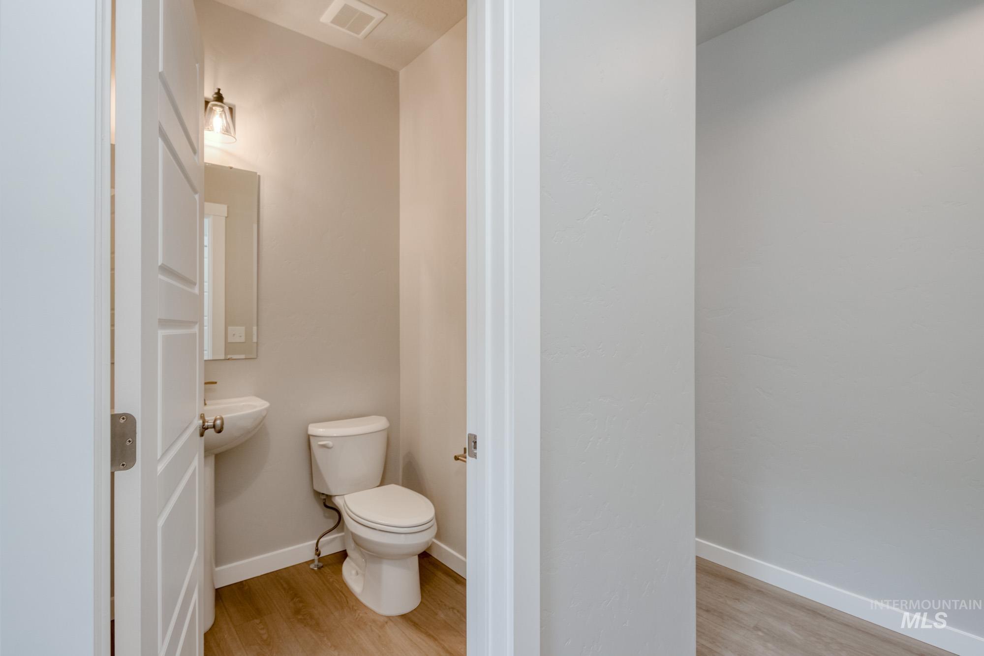3544 W Newland Ct Property Photo 4