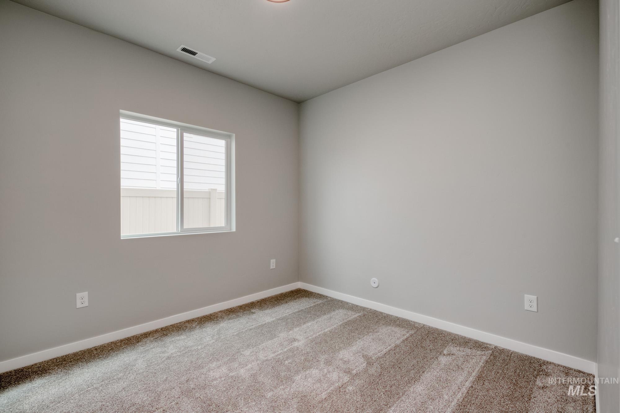 3544 W Newland Ct Property Photo 5