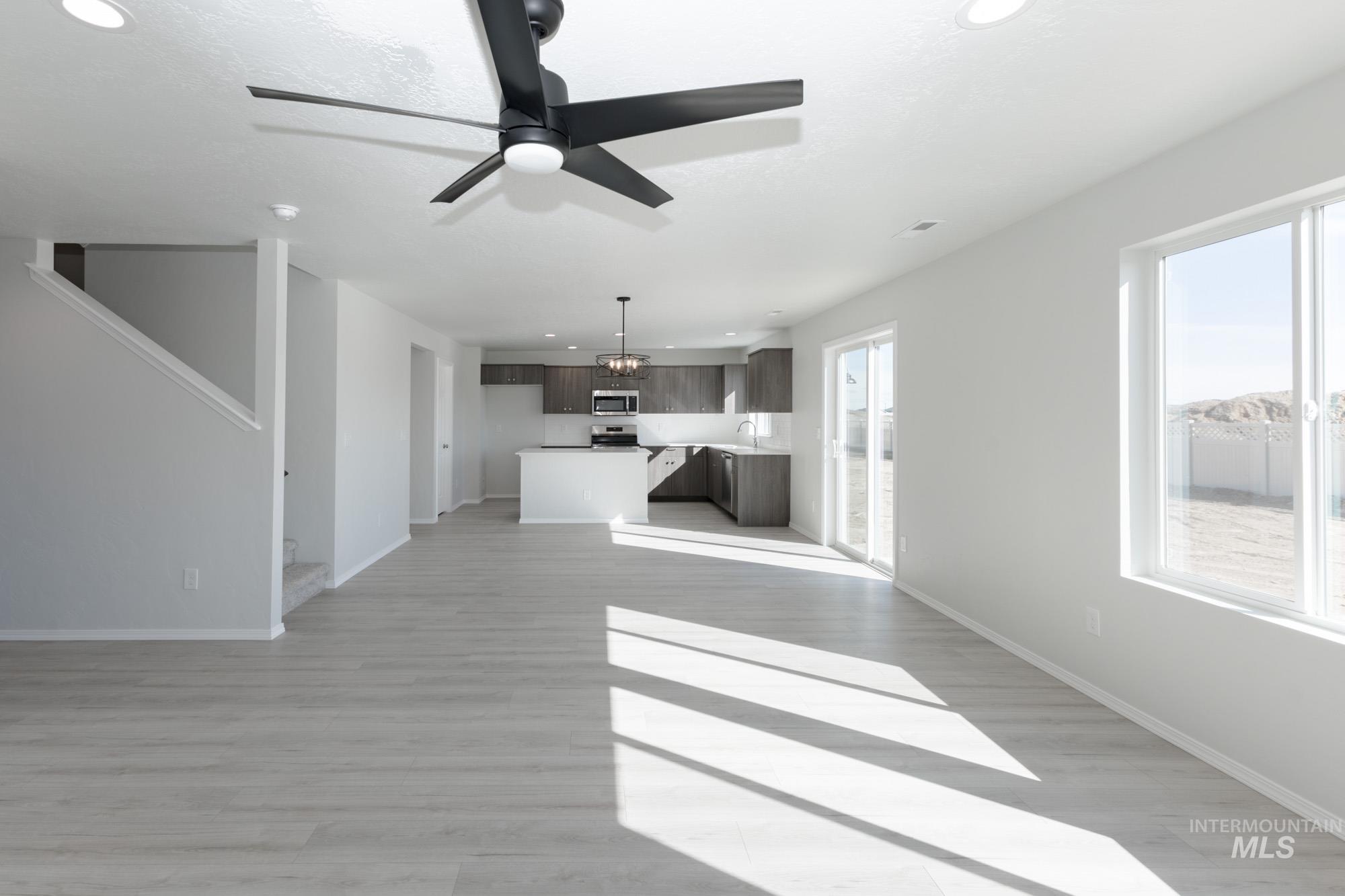 11179 Cart St Property Photo 11