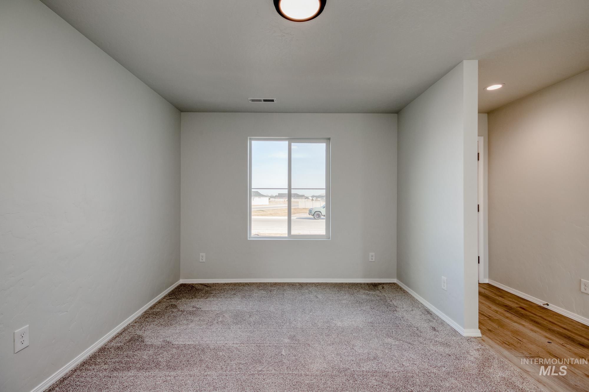 11179 Cart St Property Photo 14