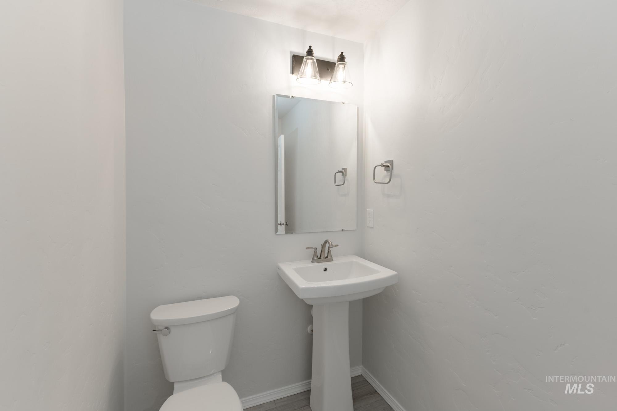 11179 Cart St Property Photo 17