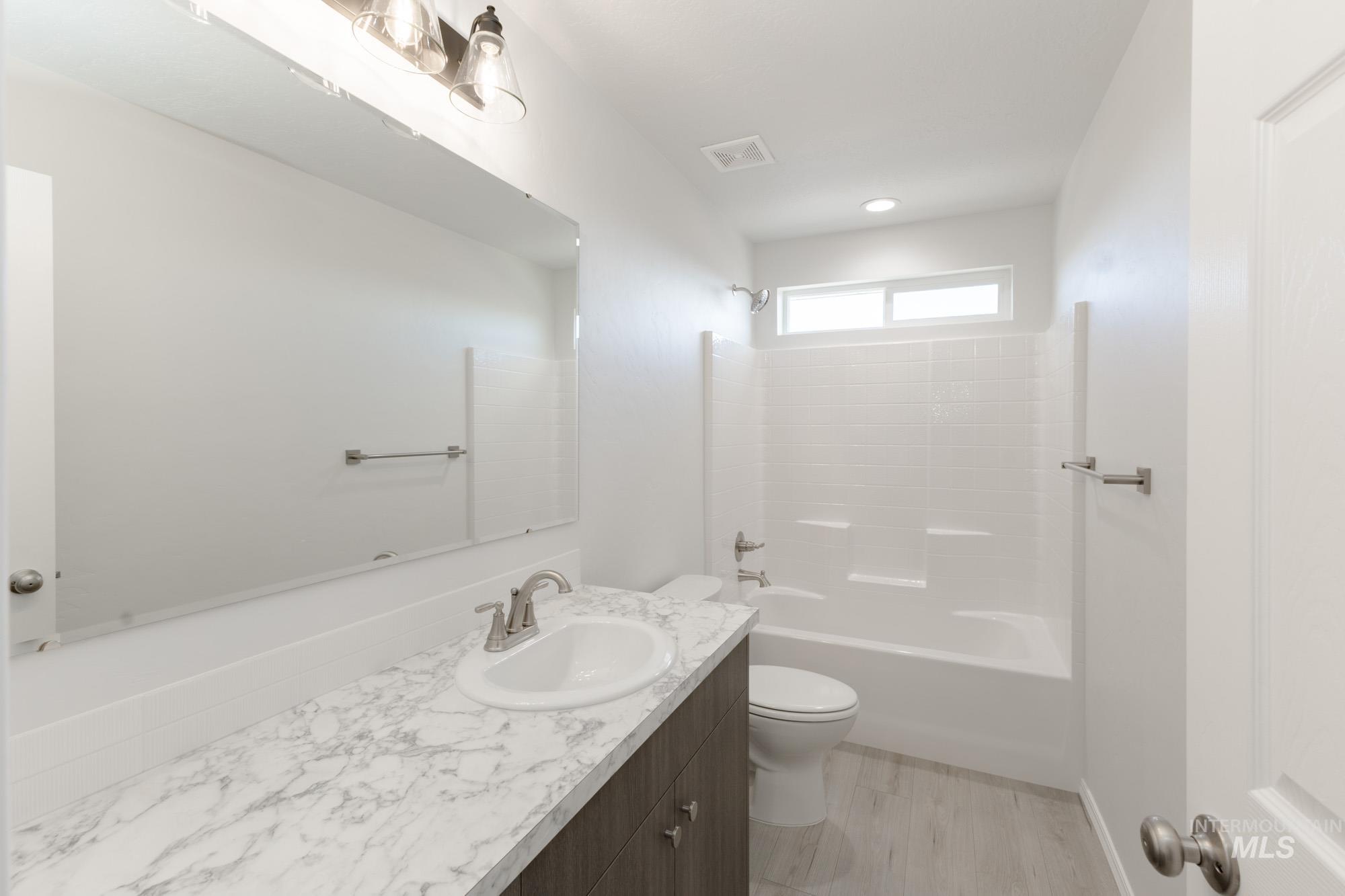 11179 Cart St Property Photo 23