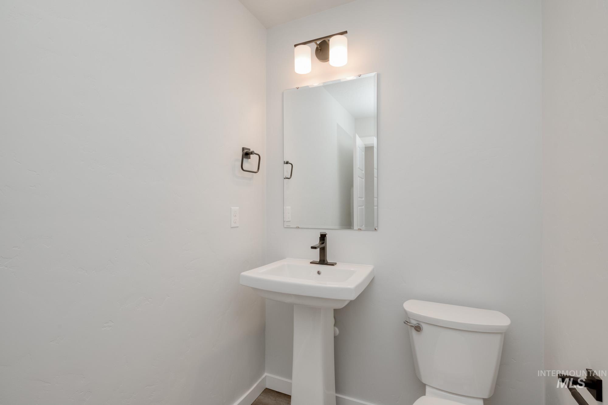5333 E Sublette St Property Photo 17
