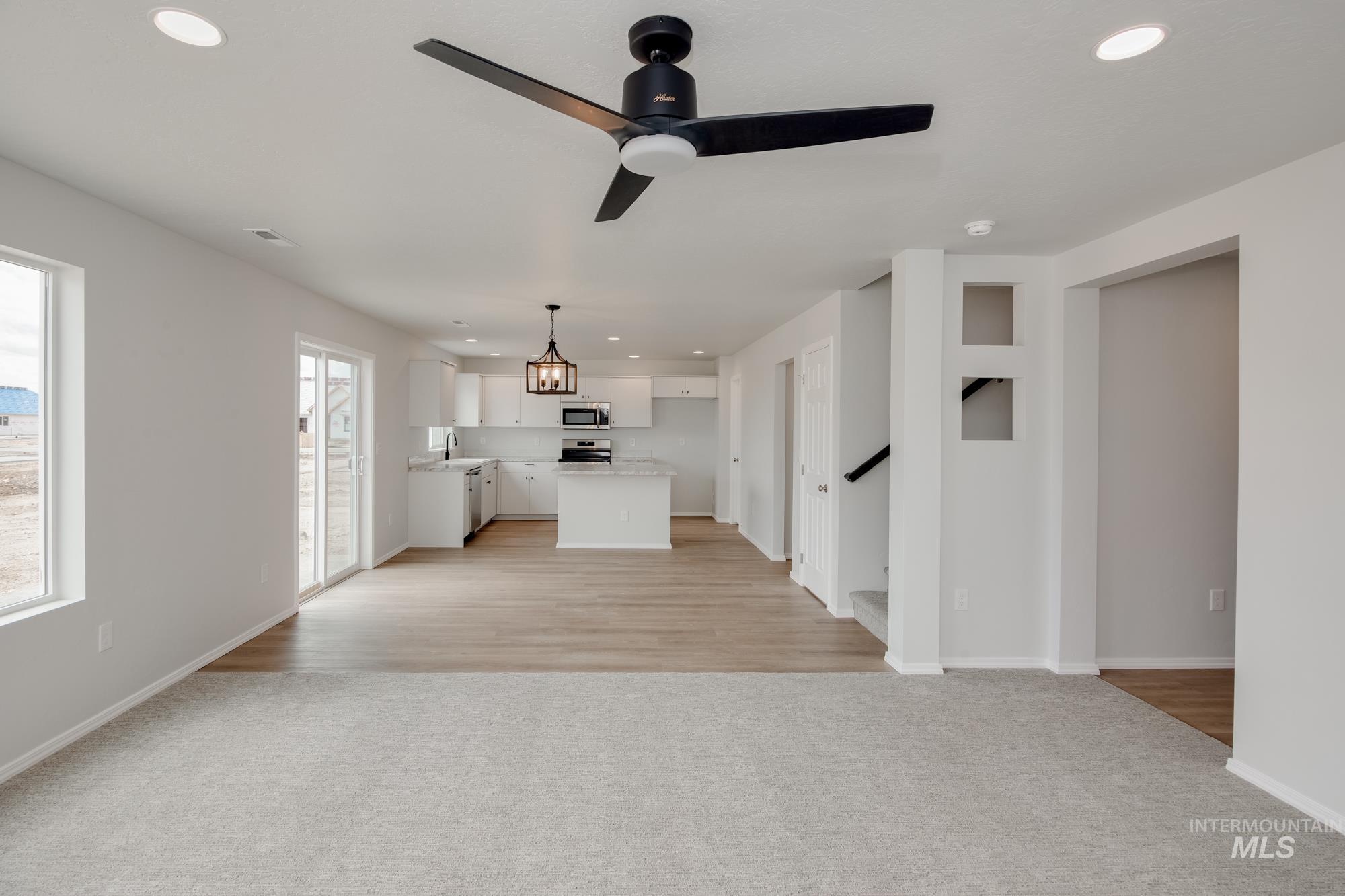 2616 N Arroyo Vista Way Property Photo 9