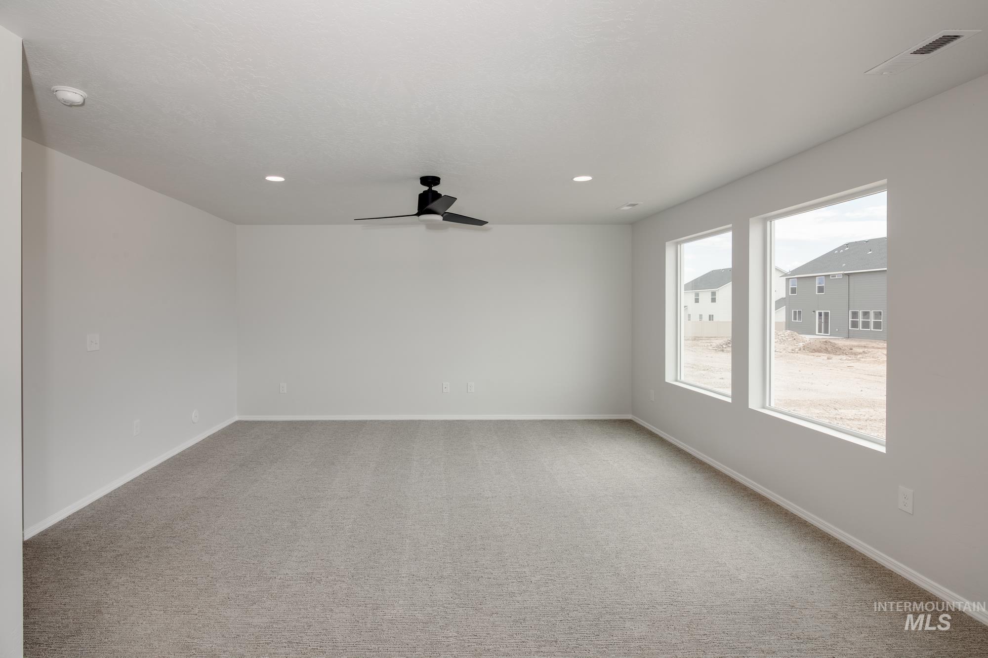 2616 N Arroyo Vista Way Property Photo 10