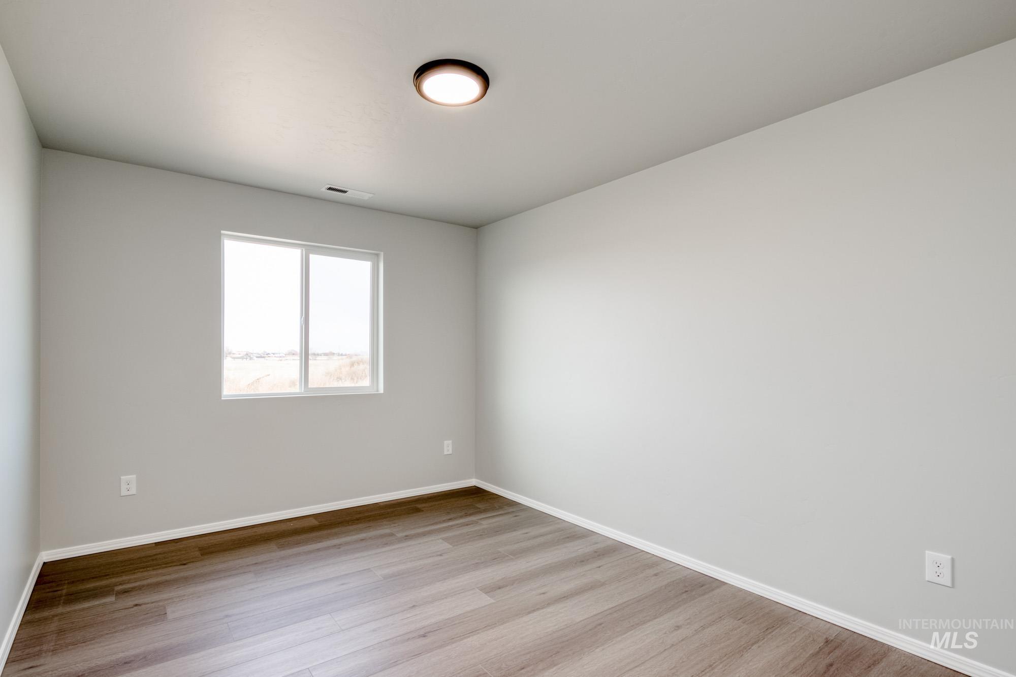 2895 W Oak Harbor St Property Photo 17