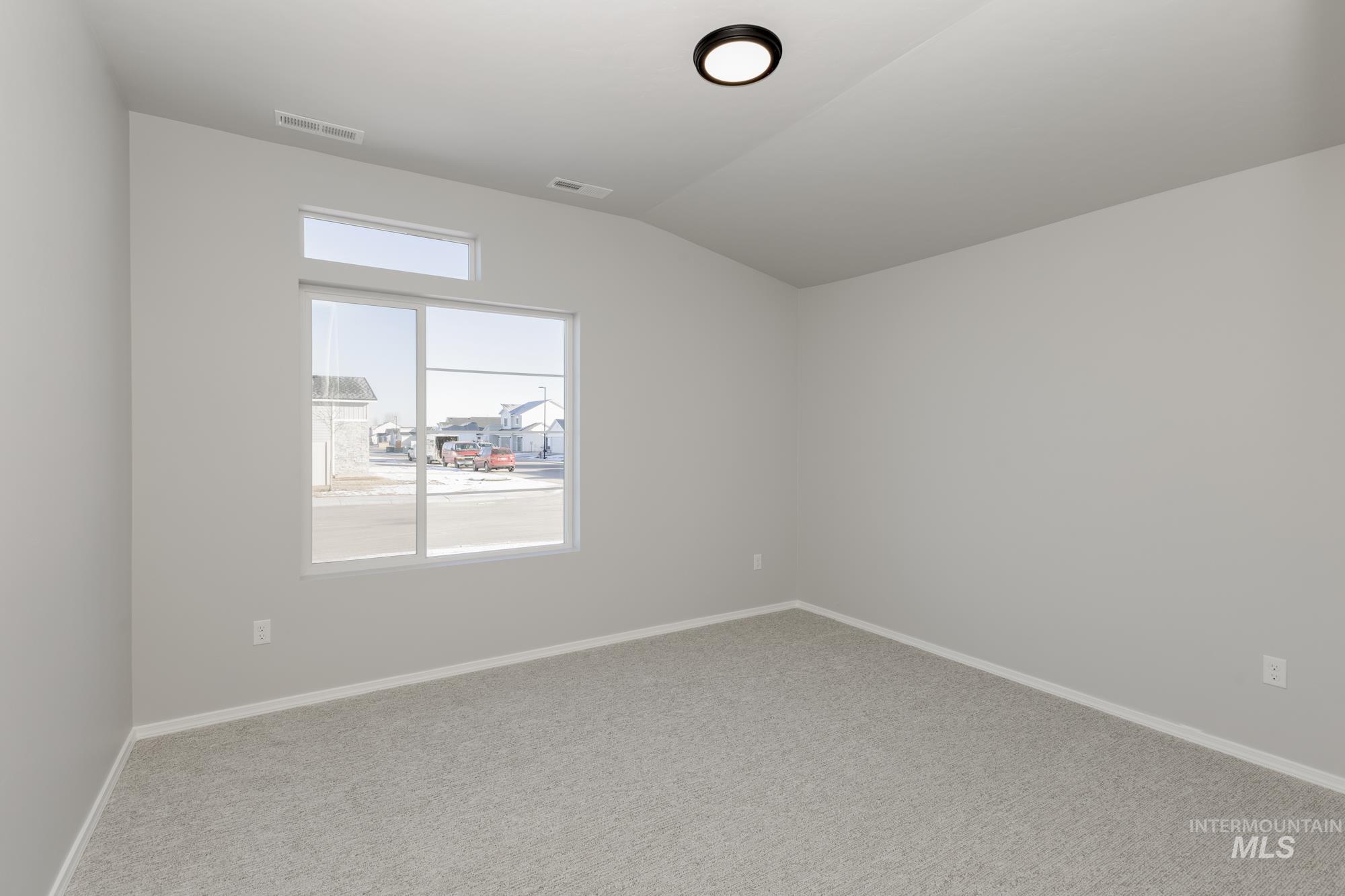 2867 W Oak Harbor St Property Photo 13