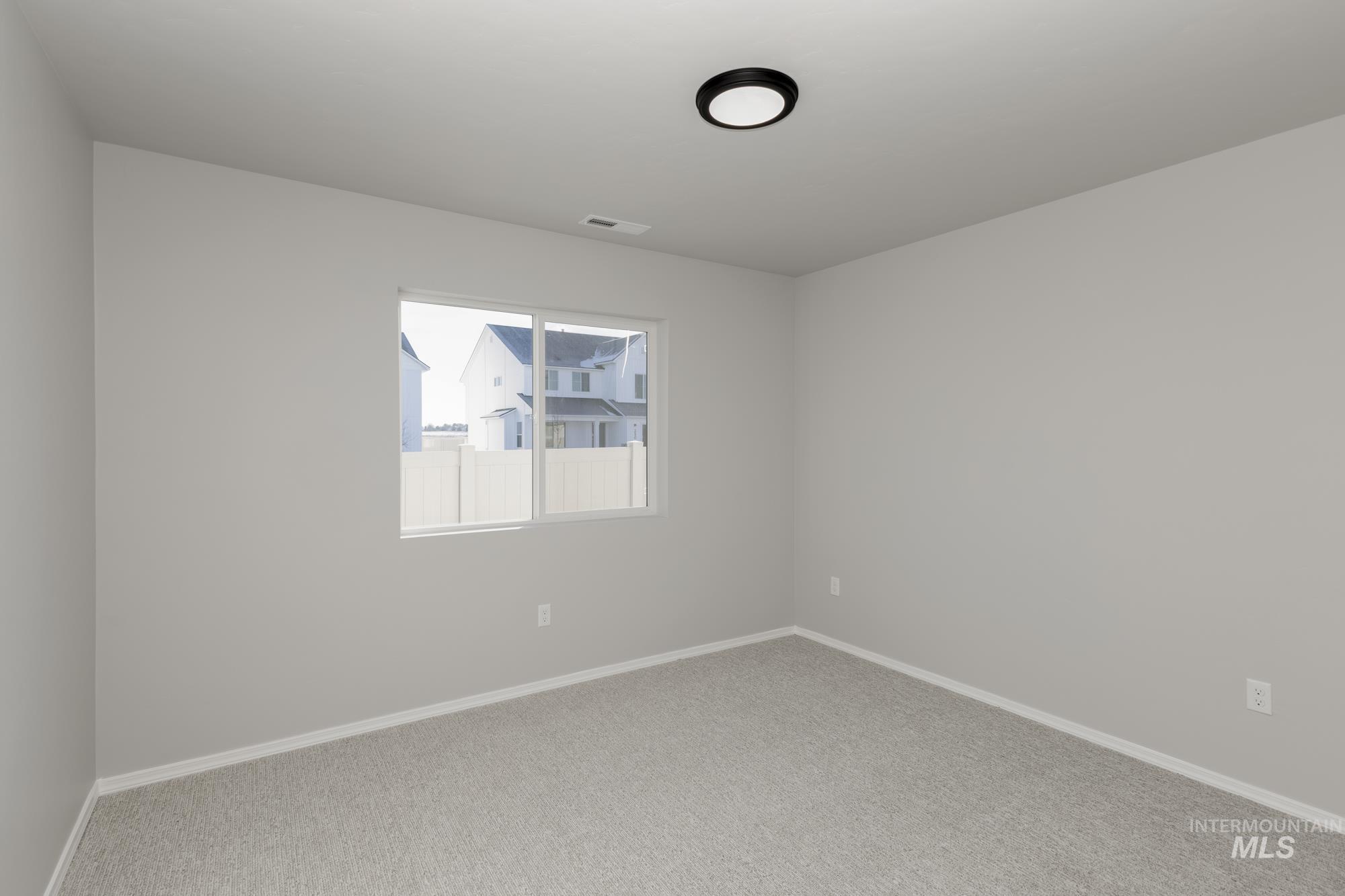 2867 W Oak Harbor St Property Photo 14