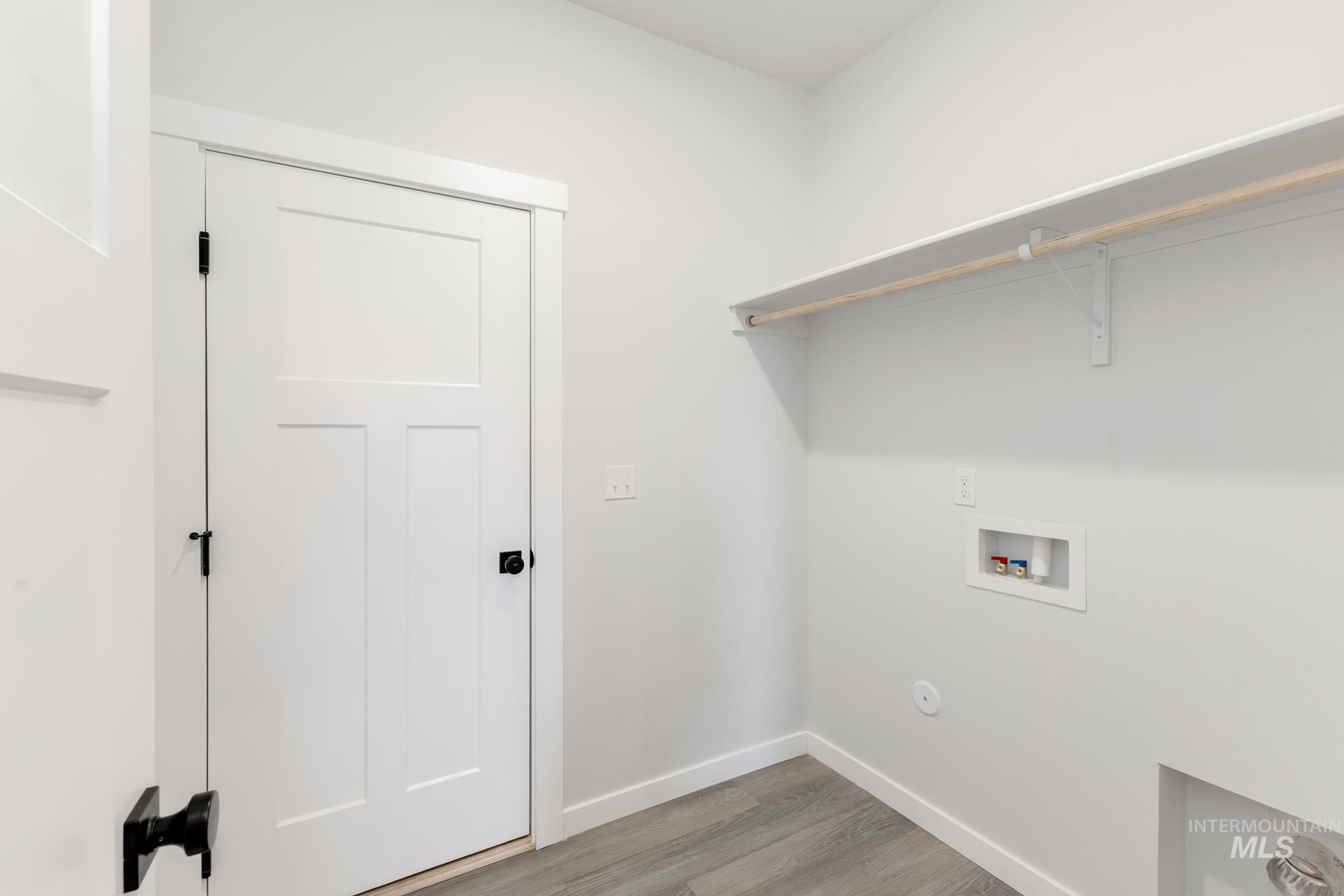 6993 S Cheyenne Ave Property Photo 11