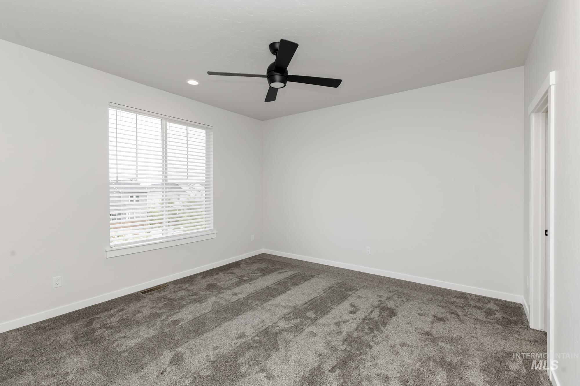 6993 S Cheyenne Ave Property Photo 16