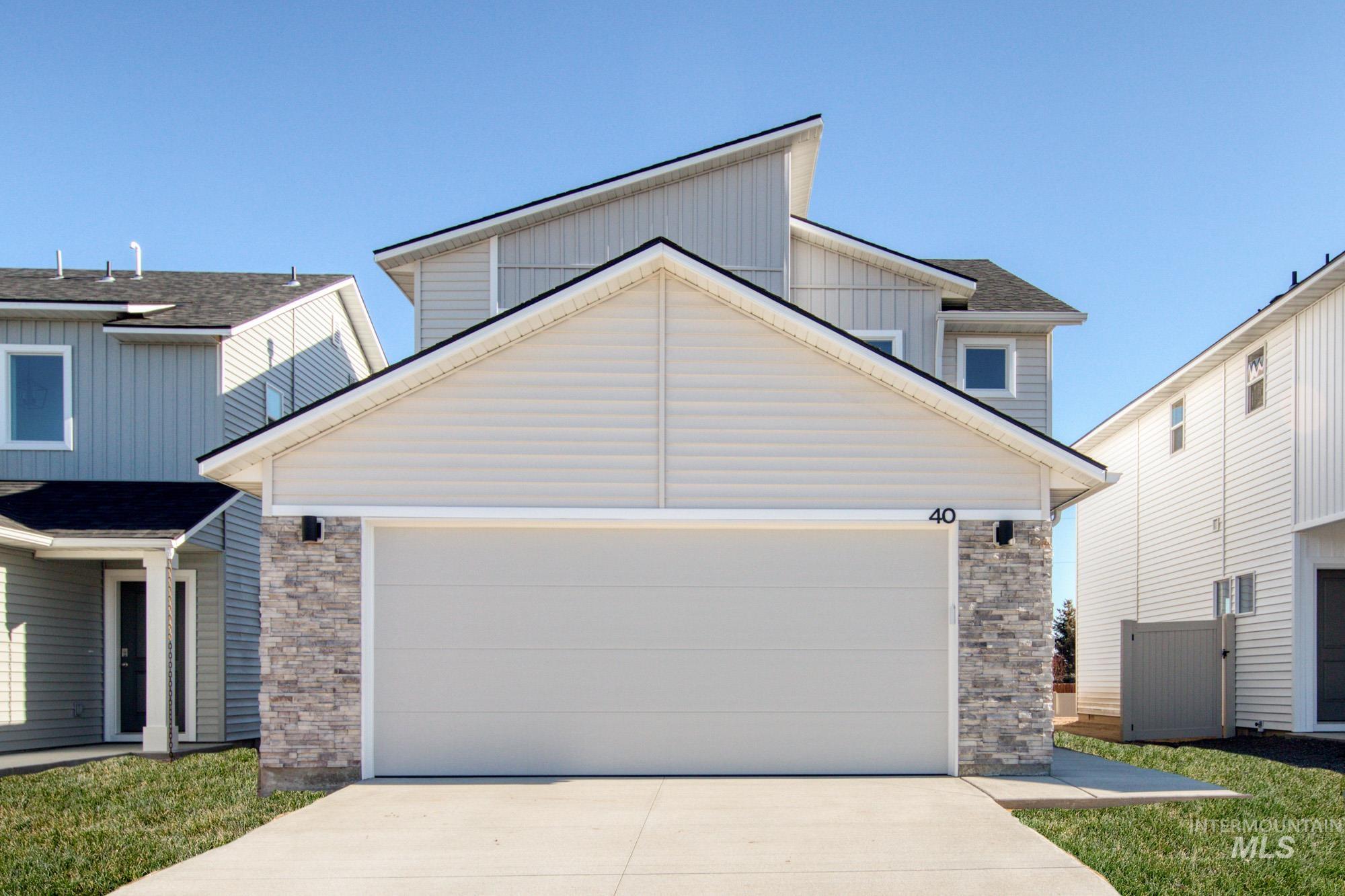 40 S Woodland Grove Way Property Photo 1