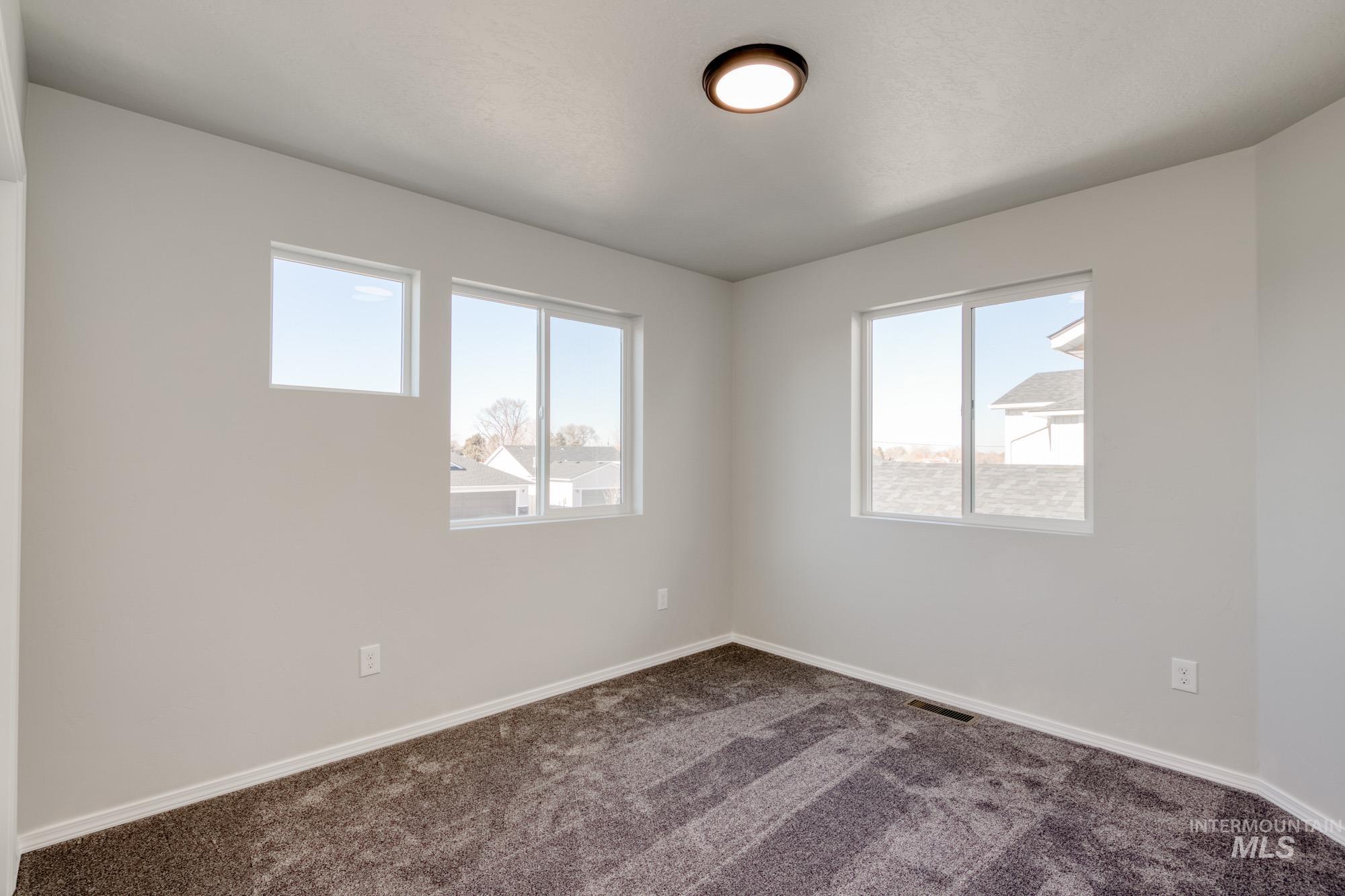 40 S Woodland Grove Way Property Photo 16