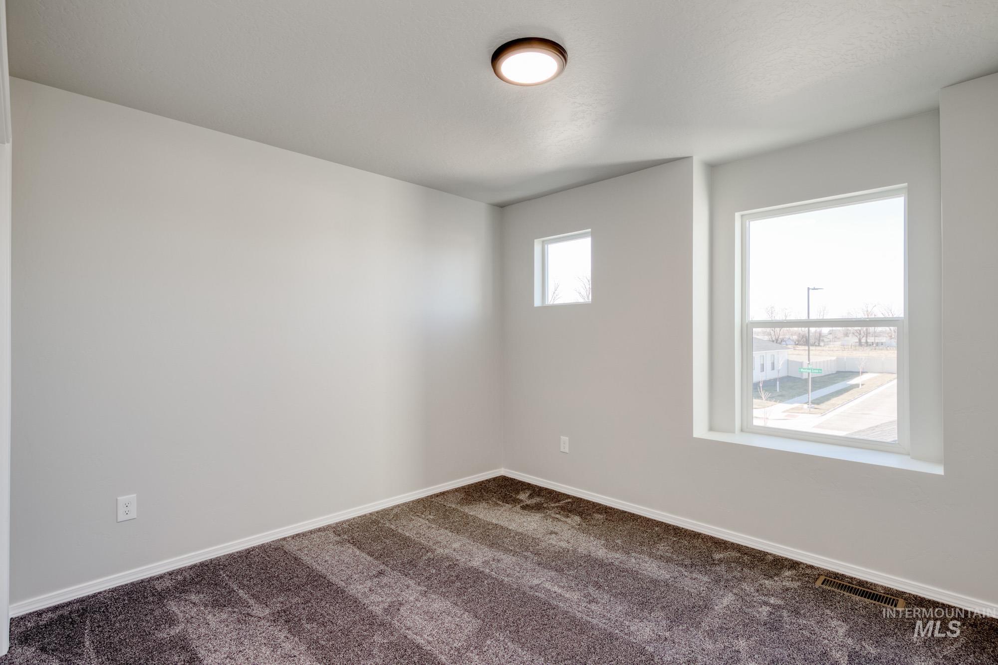 40 S Woodland Grove Way Property Photo 17