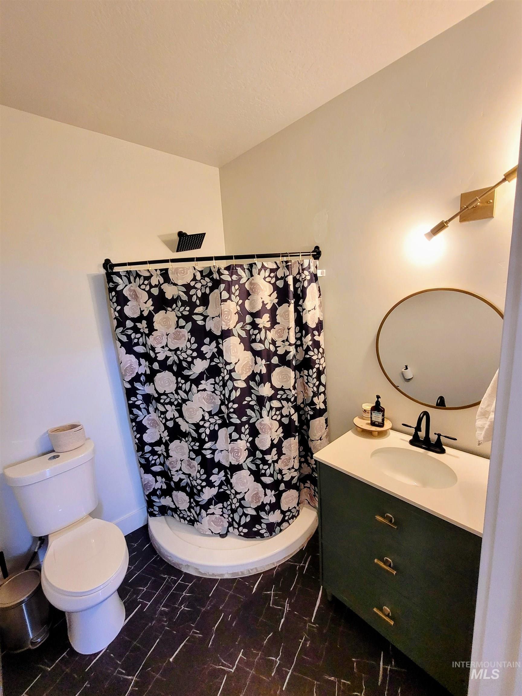 6141 E Toon Ln Property Photo 5