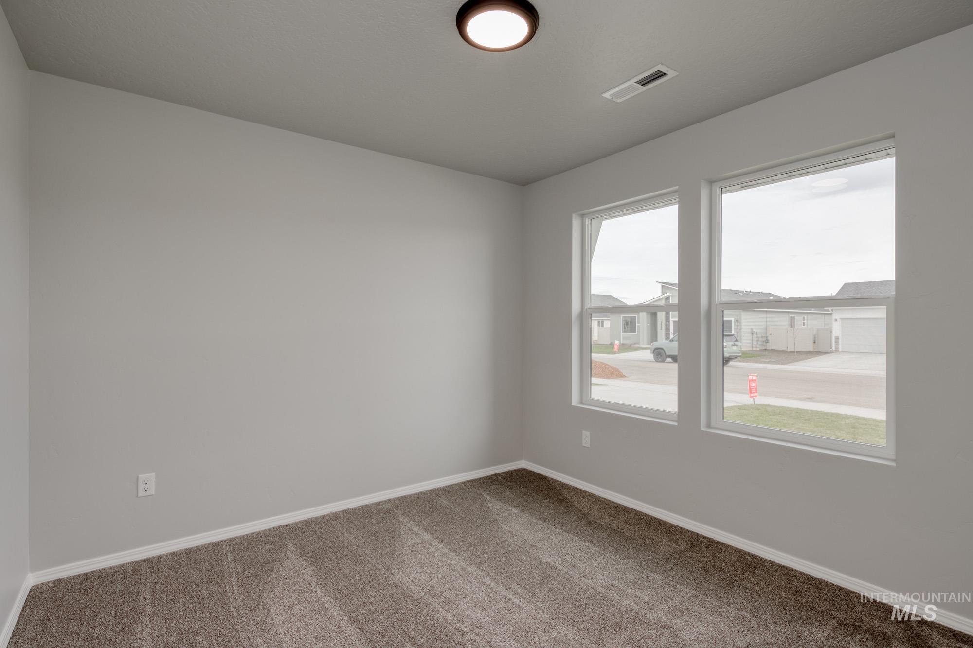 2408 W Minerva St Property Photo 15