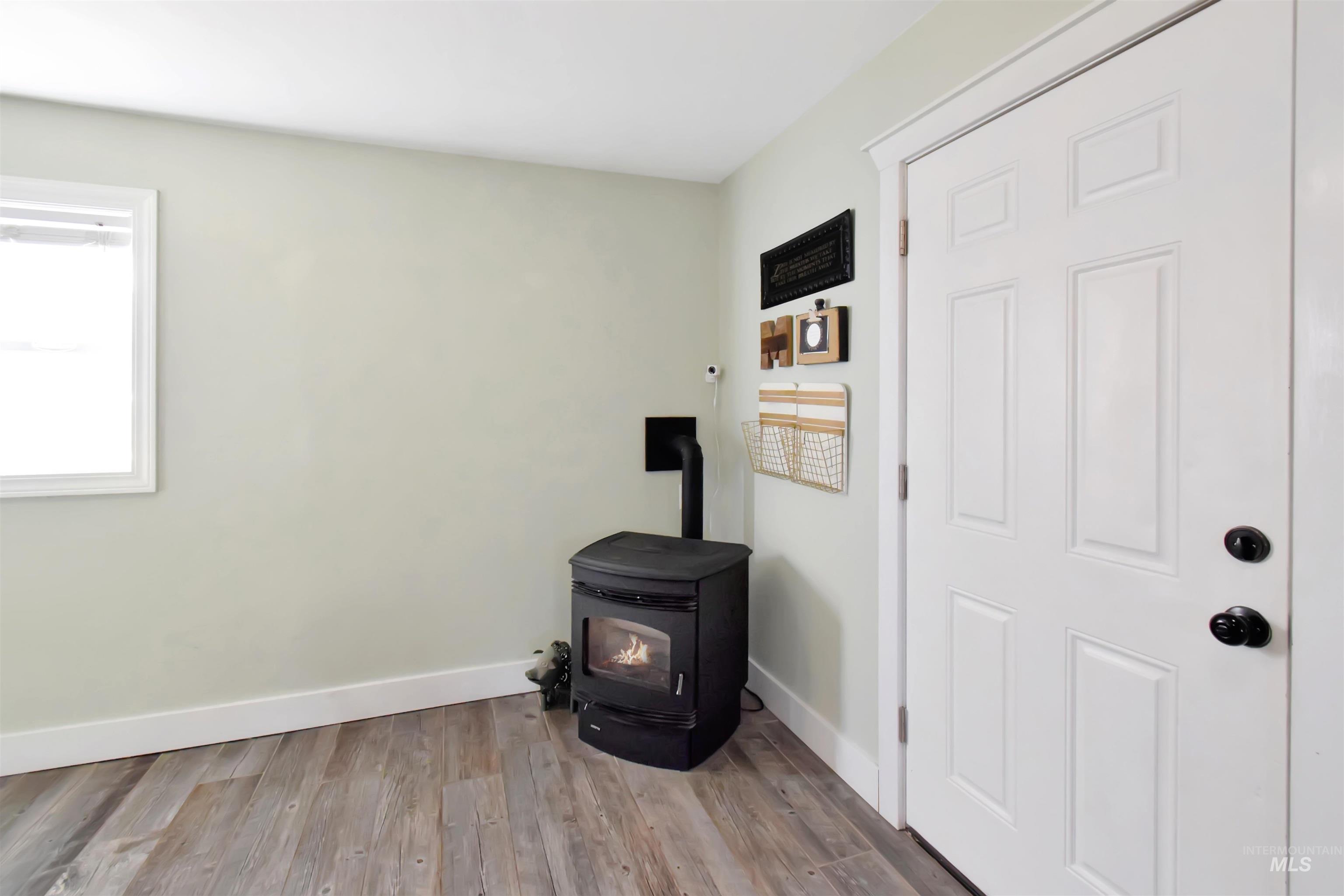 330 S 400 W Property Photo 10