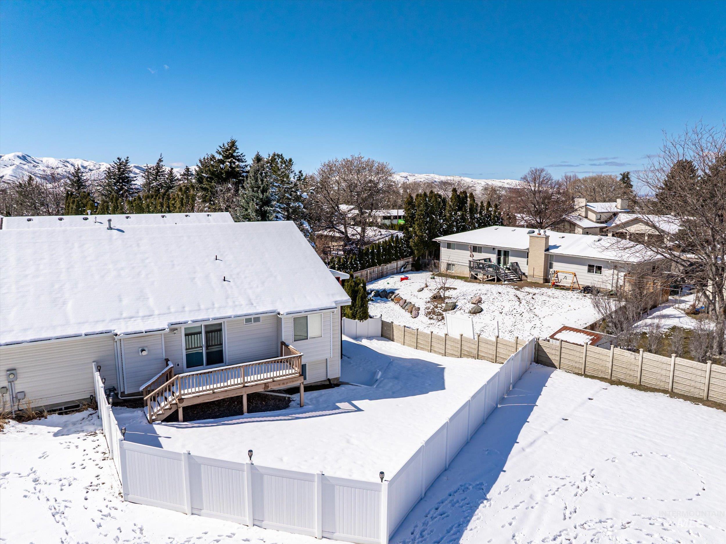 1499 Partridge Cove Property Photo 8