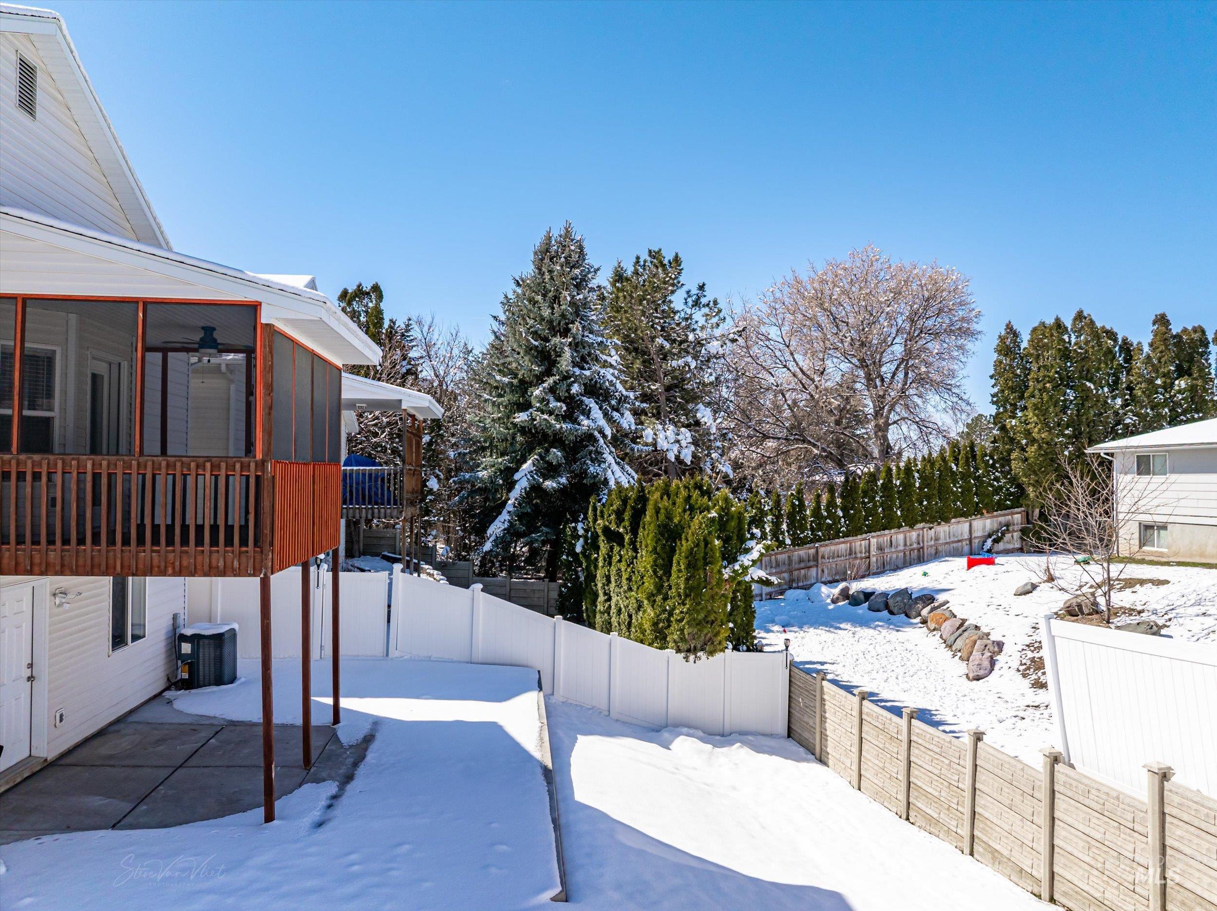 1499 Partridge Cove Property Photo 10