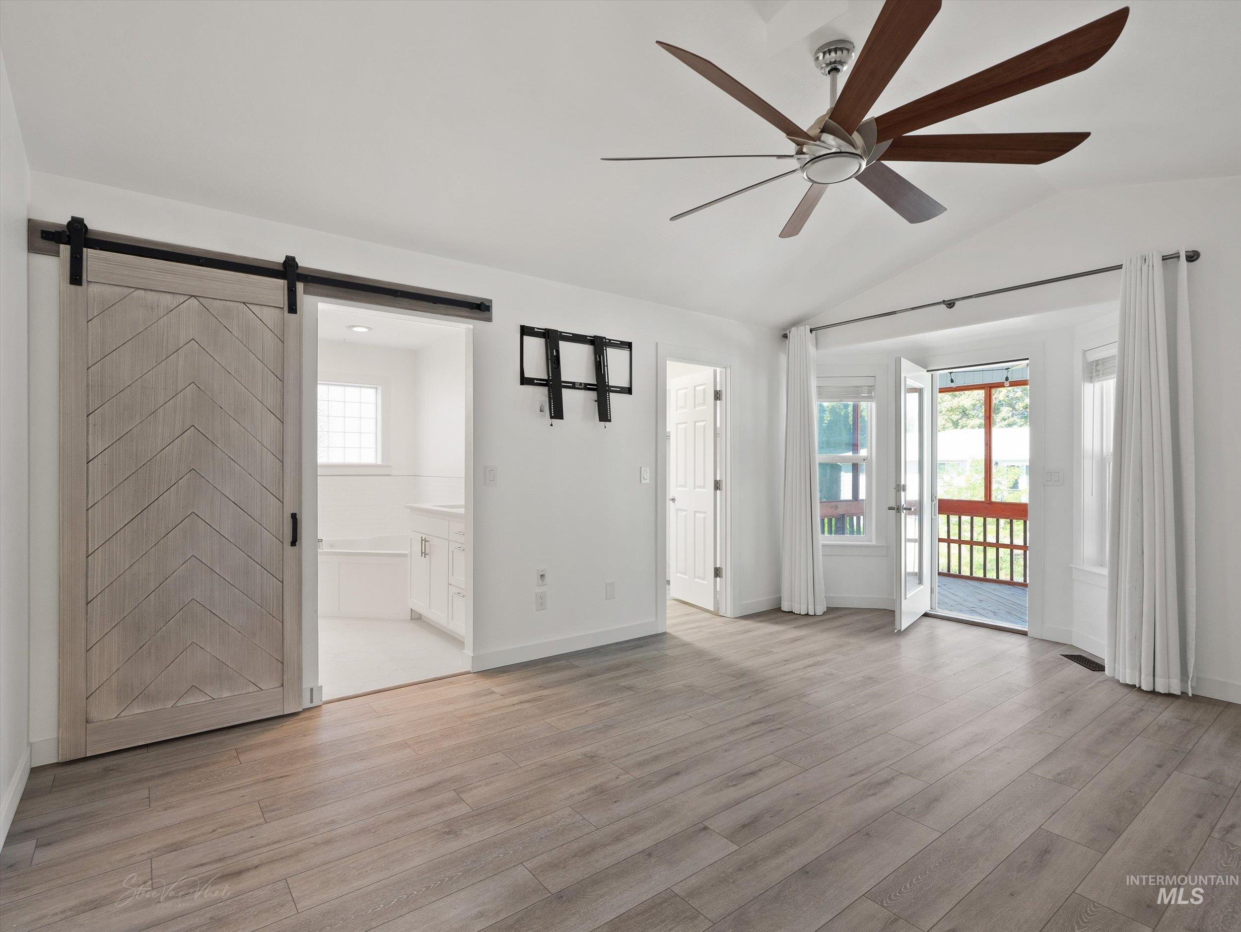 1499 Partridge Cove Property Photo 27
