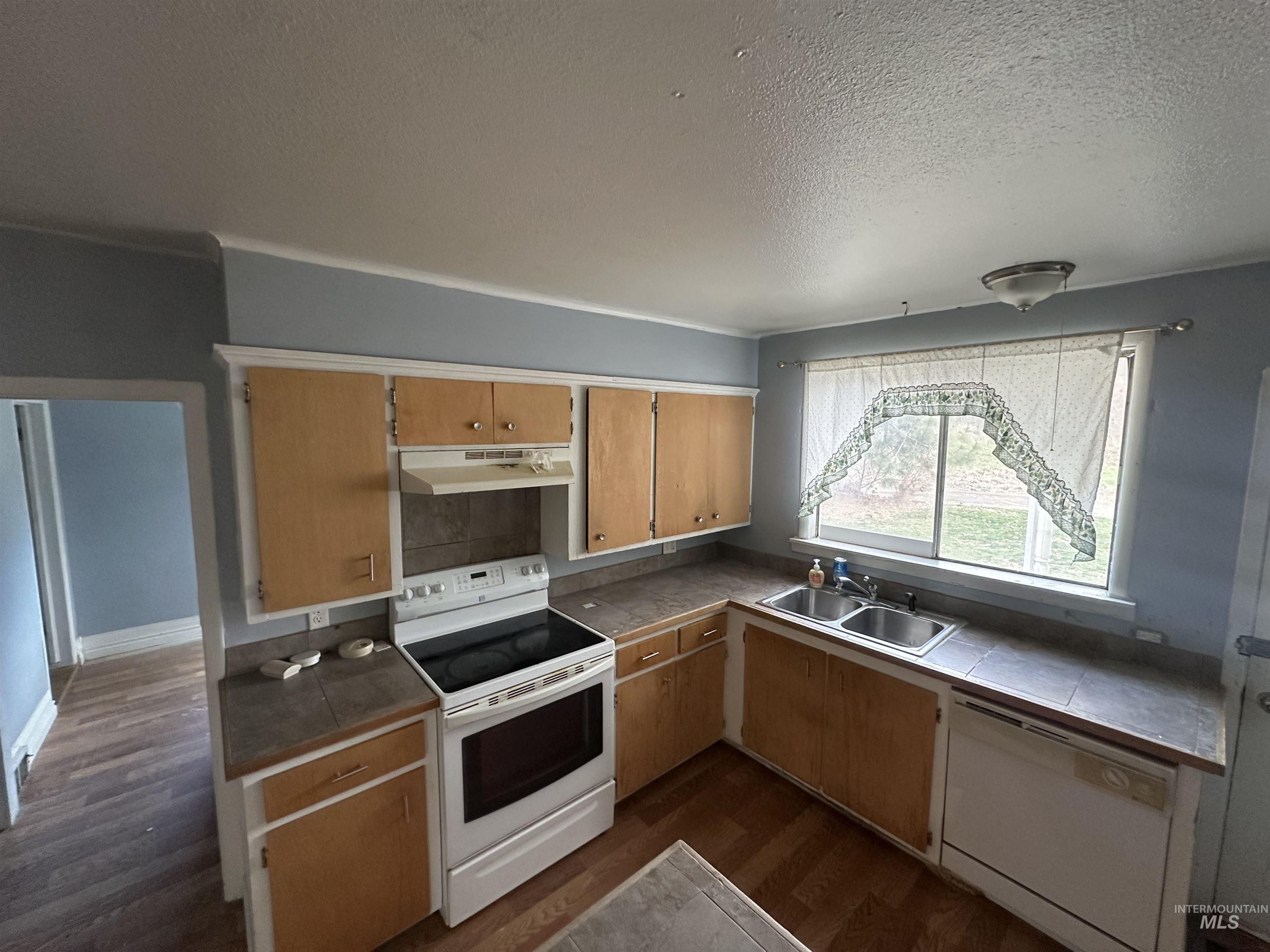 535 Costley Lane Property Photo 34