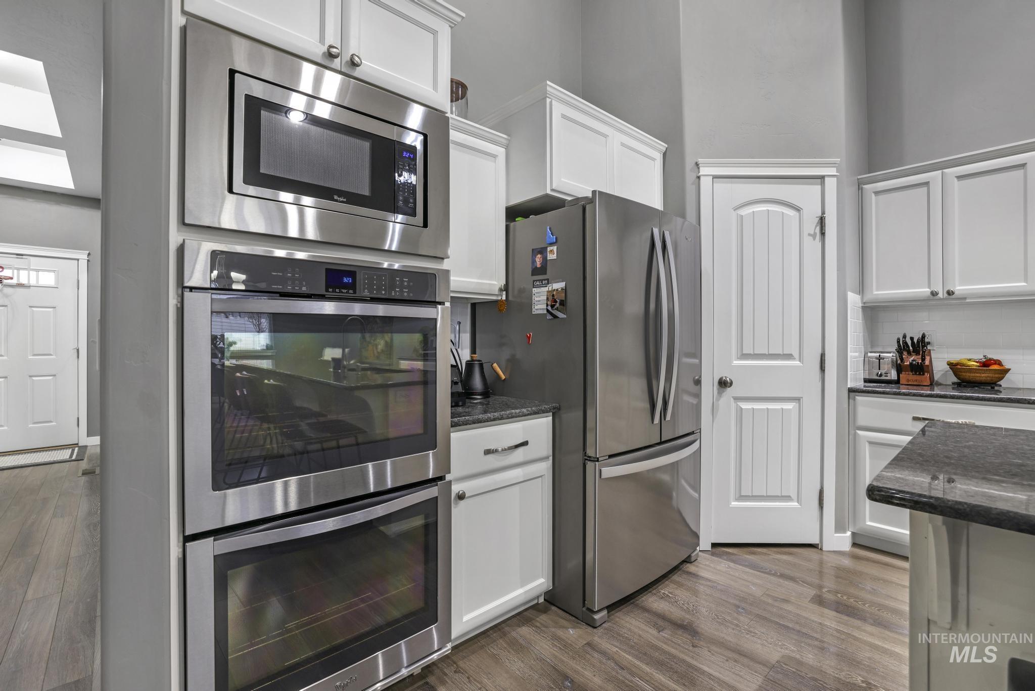 810 Sun Peak Way Property Photo 6