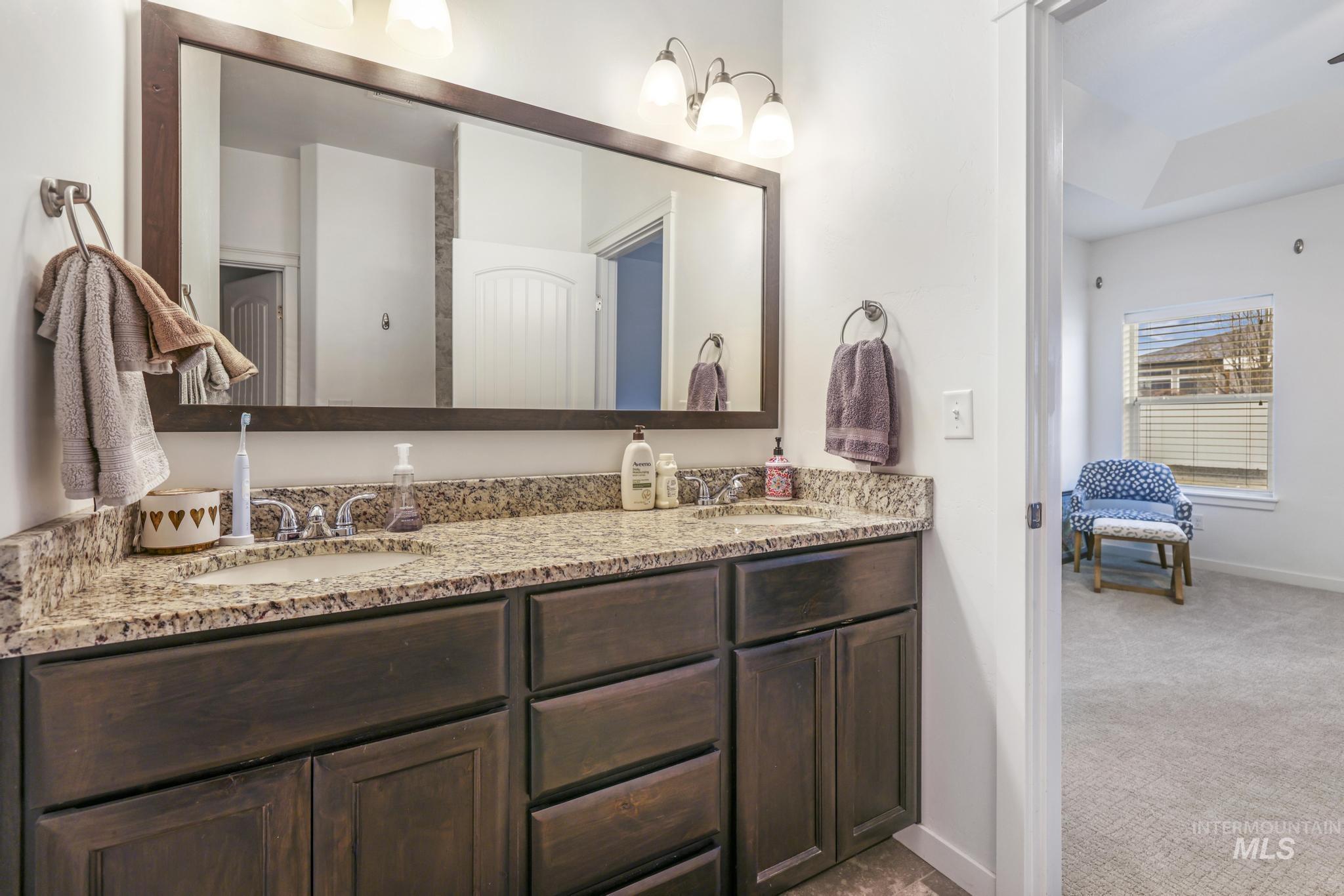 810 Sun Peak Way Property Photo 27